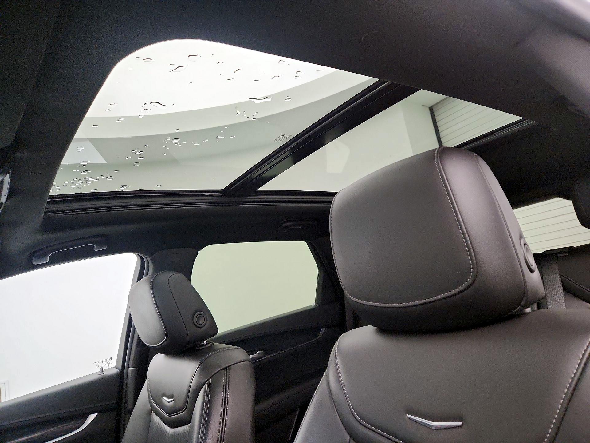 Thumbnail: 2023 Cadillac XT5 - 20