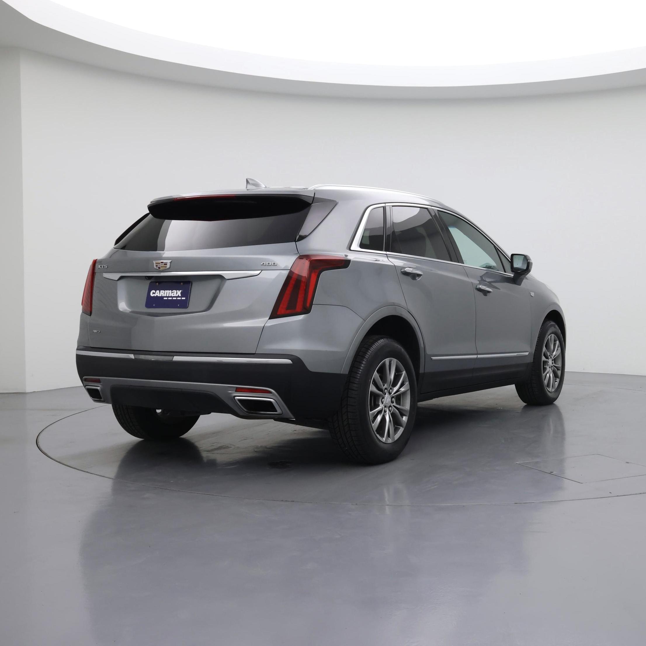 Thumbnail: 2023 Cadillac XT5 - 8