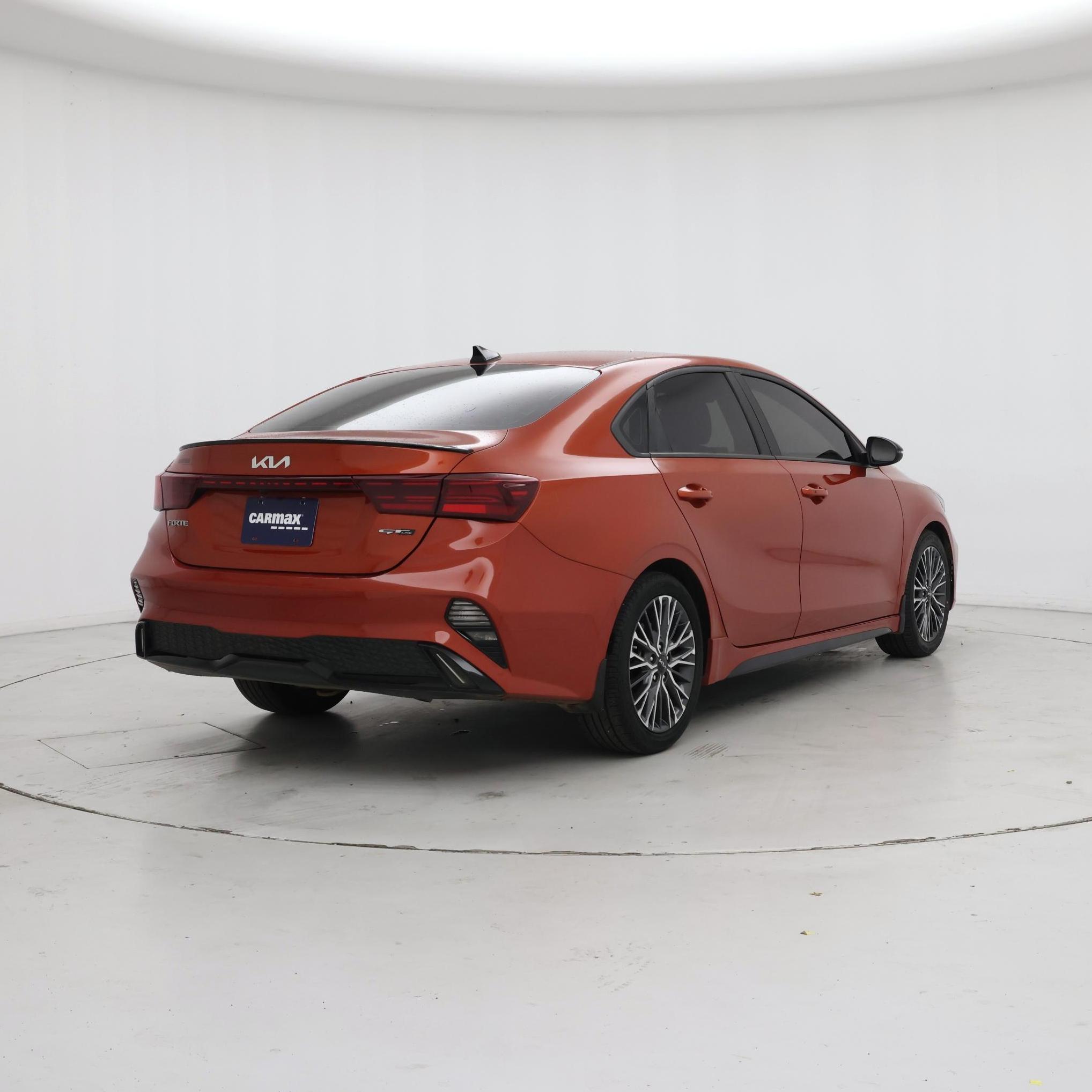 Thumbnail: 2024 Kia Forte - 8