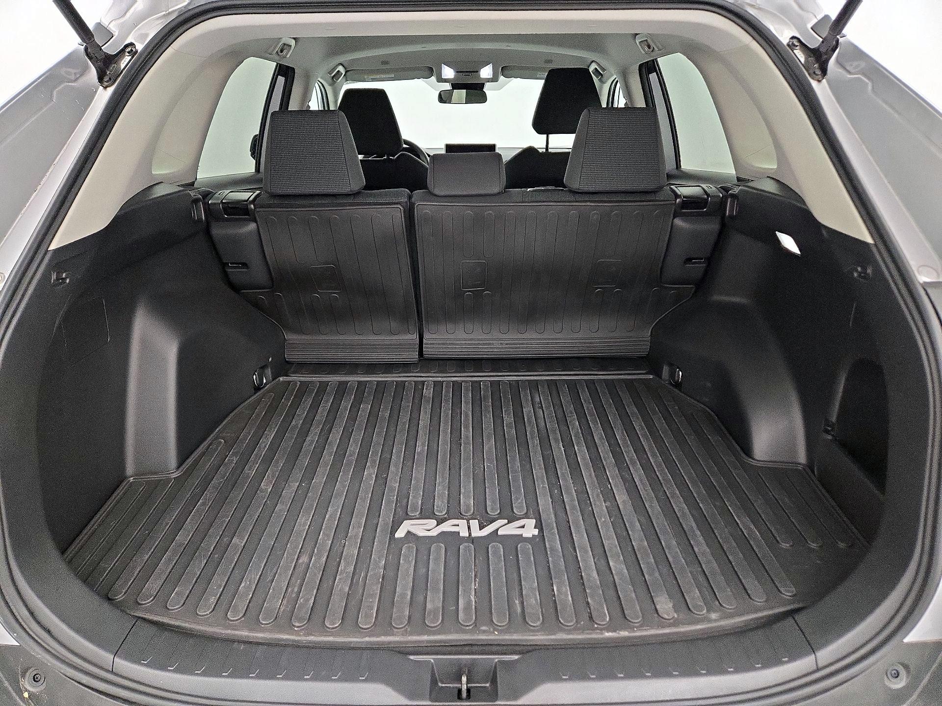 Thumbnail: 2025 Toyota RAV4 - 20