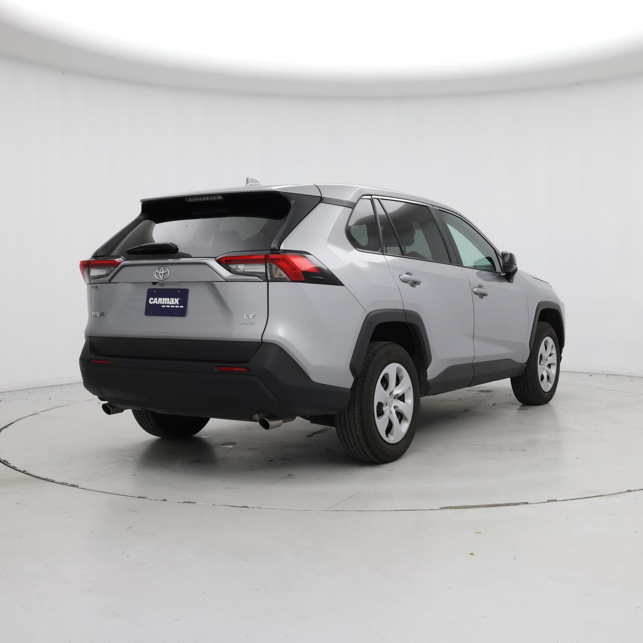 Thumbnail: 2025 Toyota RAV4 - 8