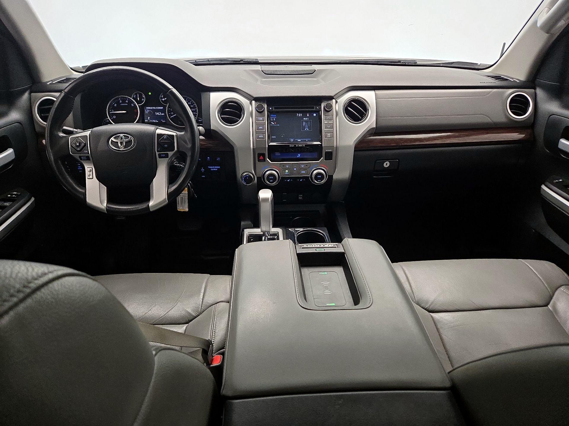 Thumbnail: 2017 Toyota Tundra - 9