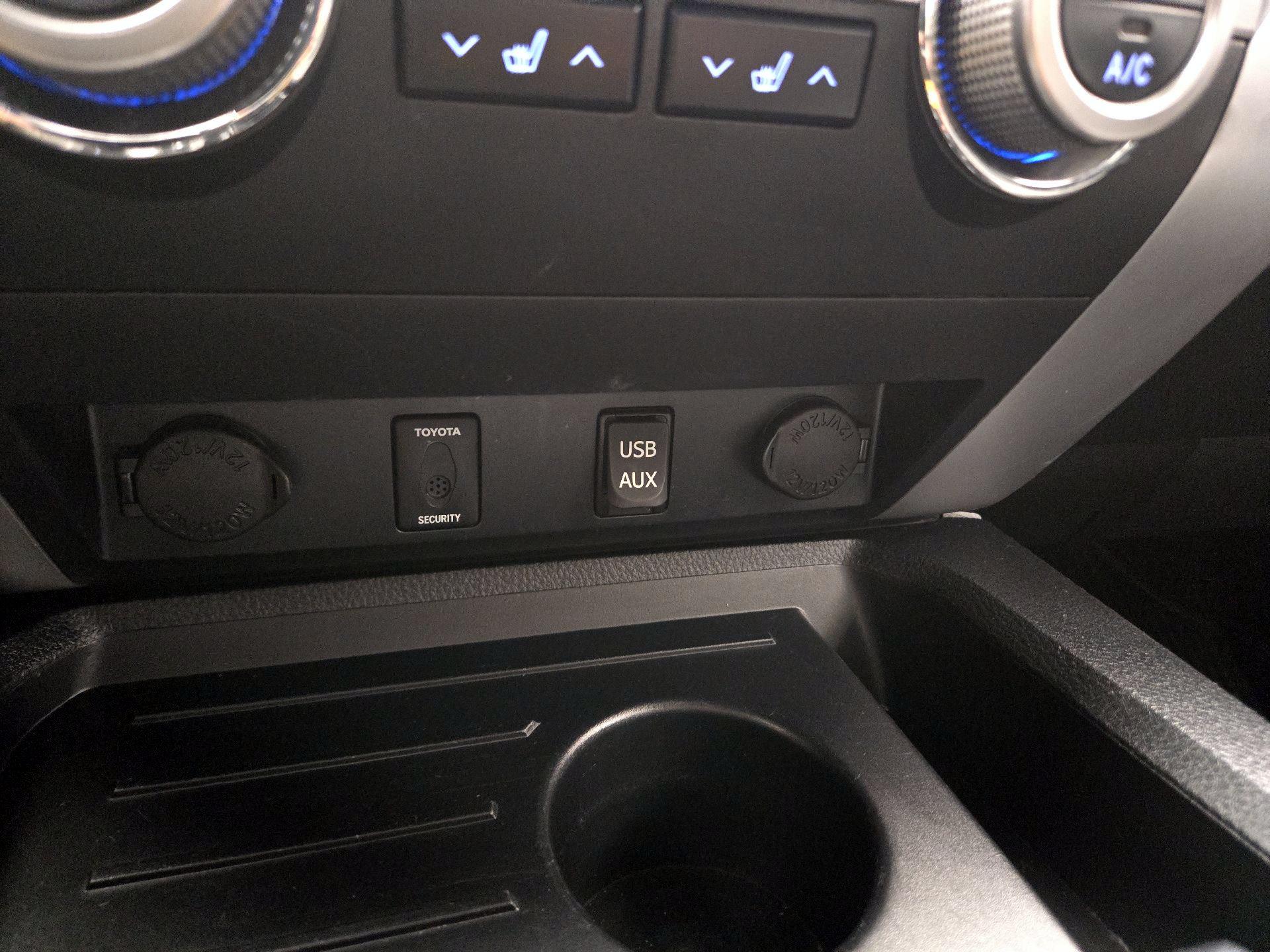 Thumbnail: 2017 Toyota Tundra - 18