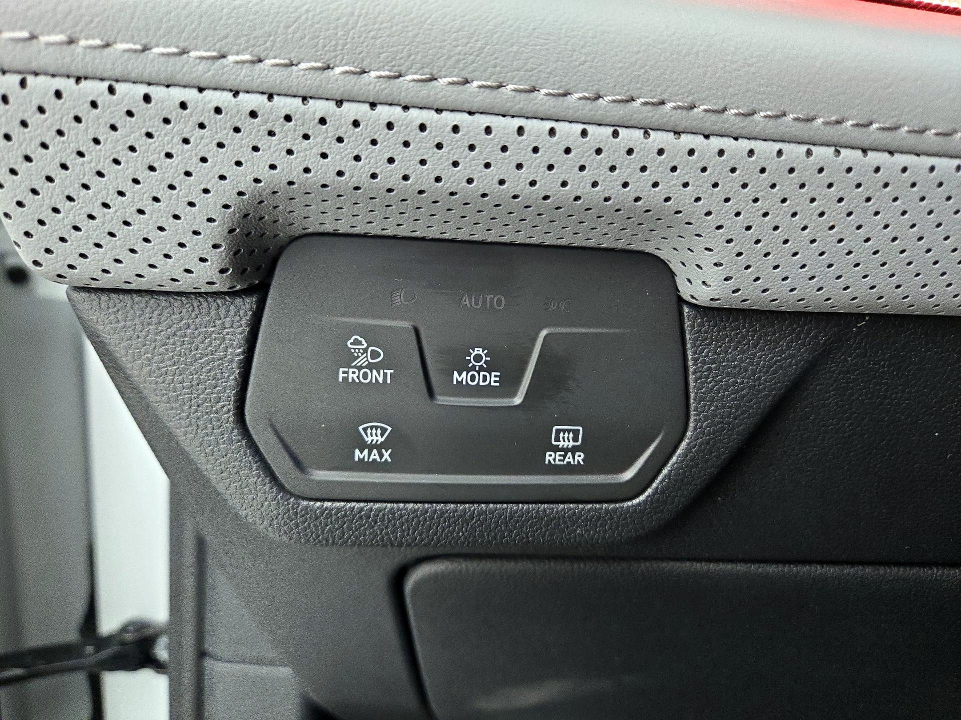 Thumbnail: 2024 Volkswagen Atlas - 13