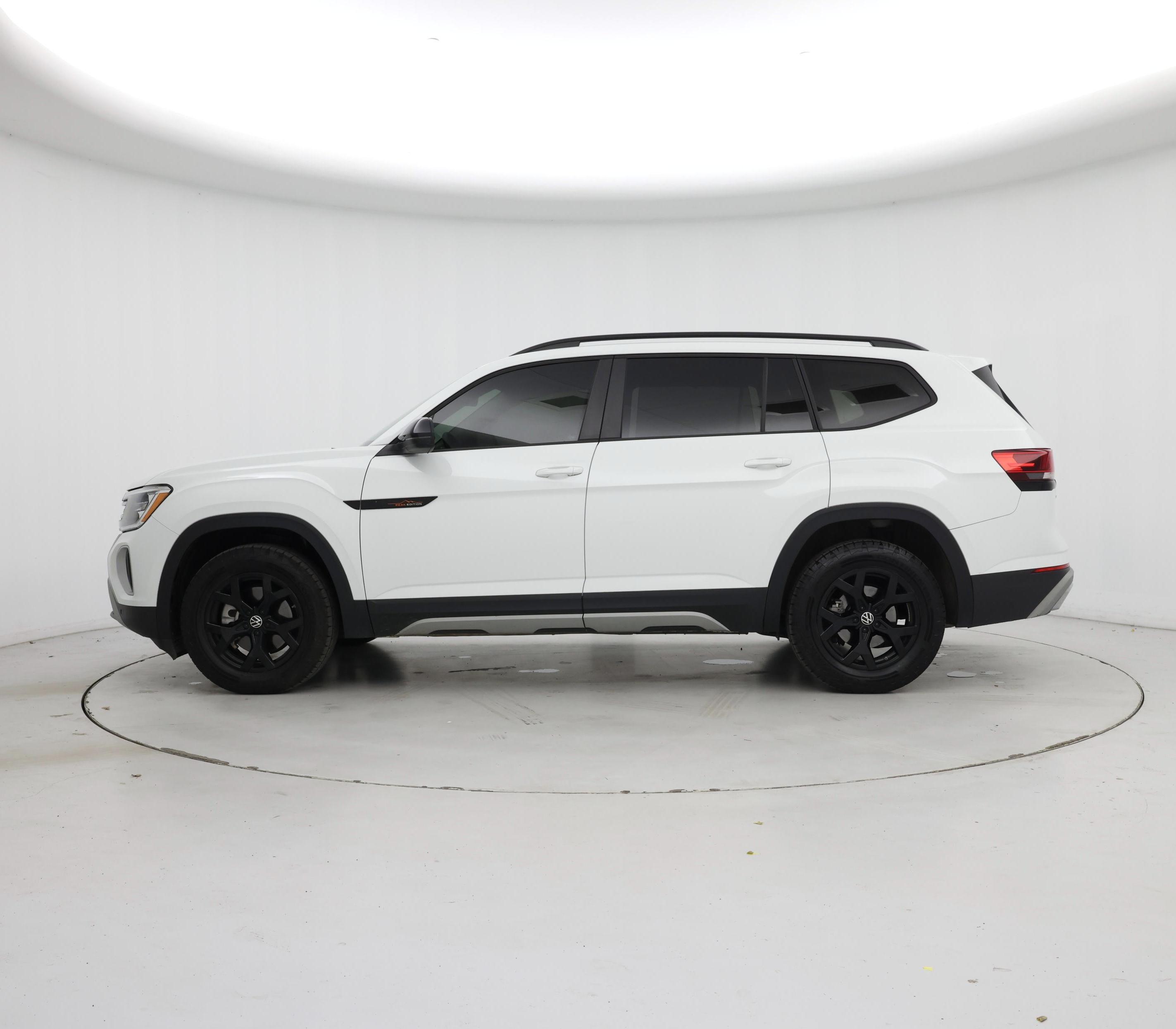 Thumbnail: 2024 Volkswagen Atlas - 3