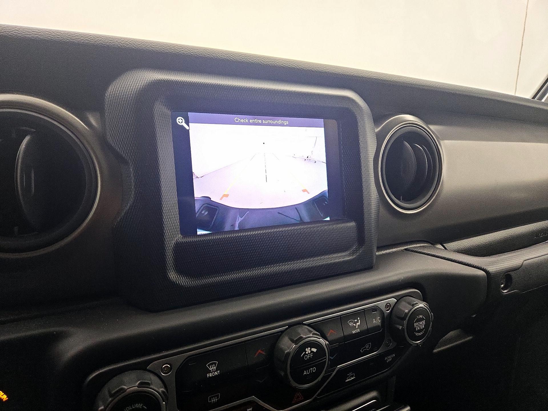 Thumbnail: 2023 Jeep Gladiator - 14