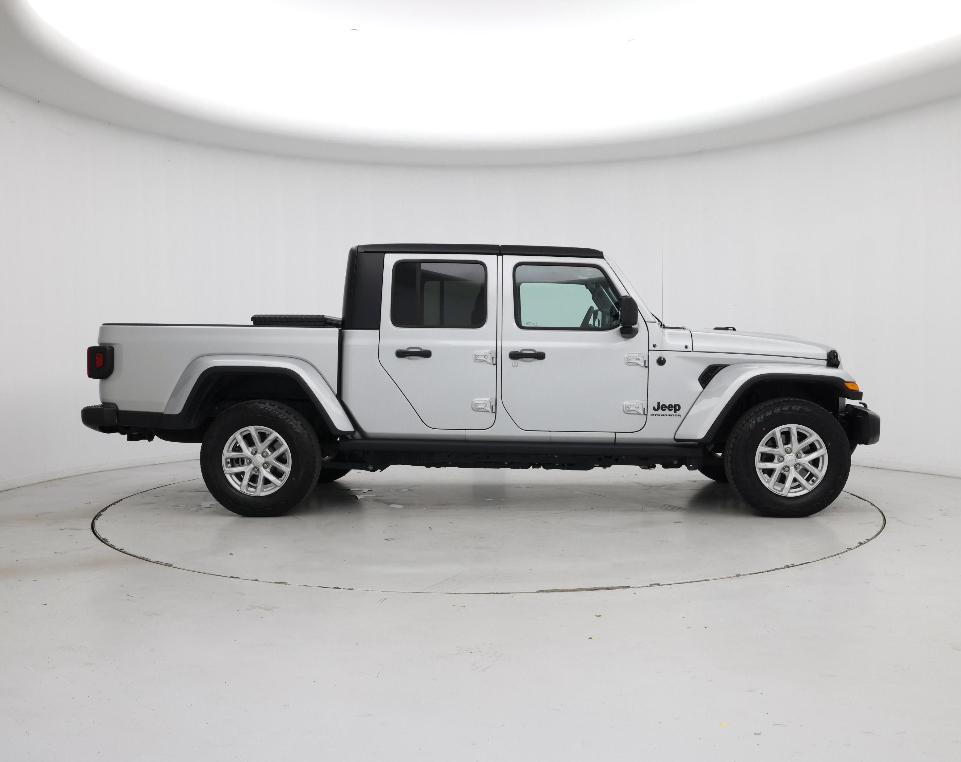 Thumbnail: 2023 Jeep Gladiator - 7