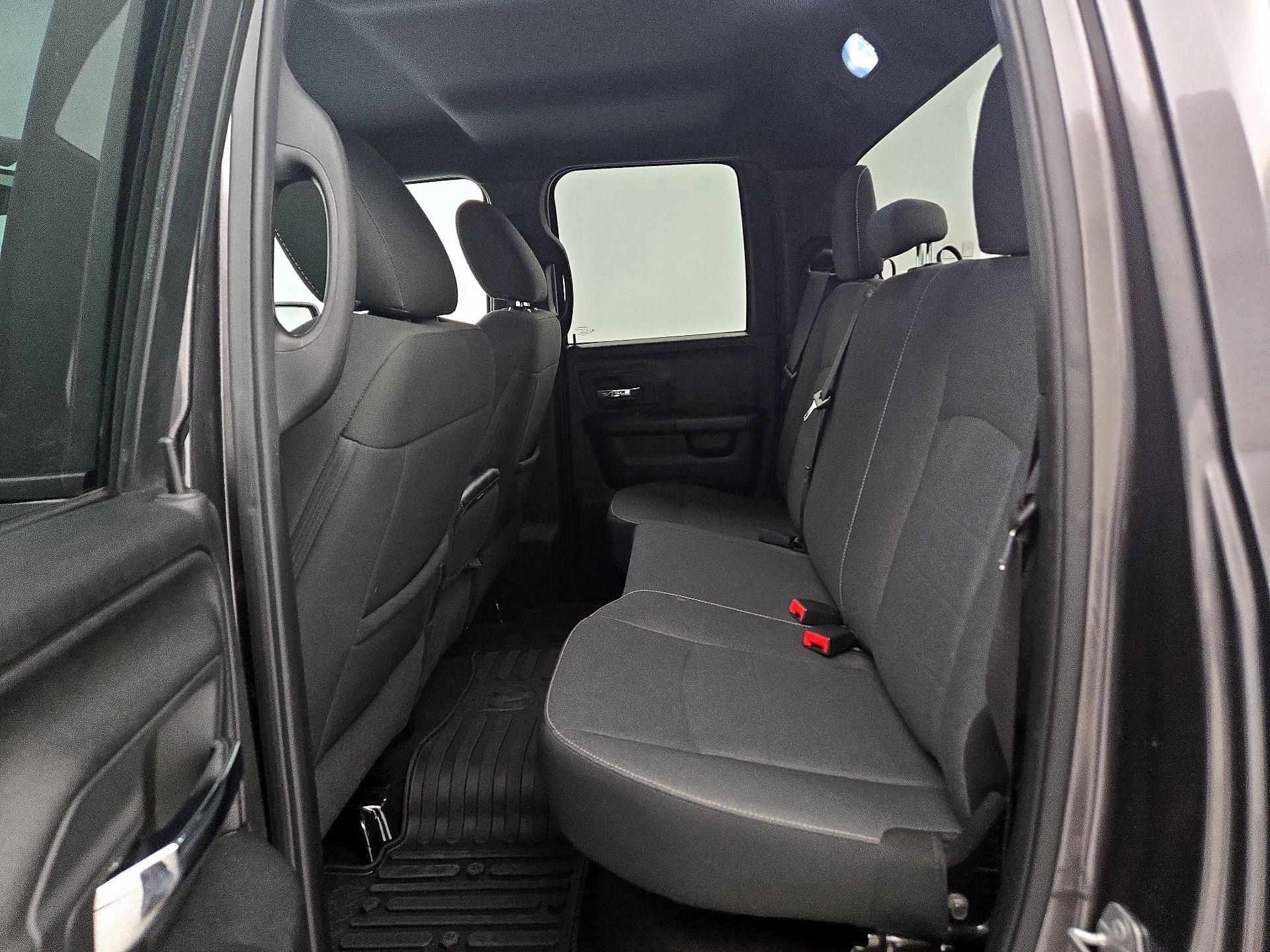 Thumbnail: 2021 RAM 1500 Classic - 18