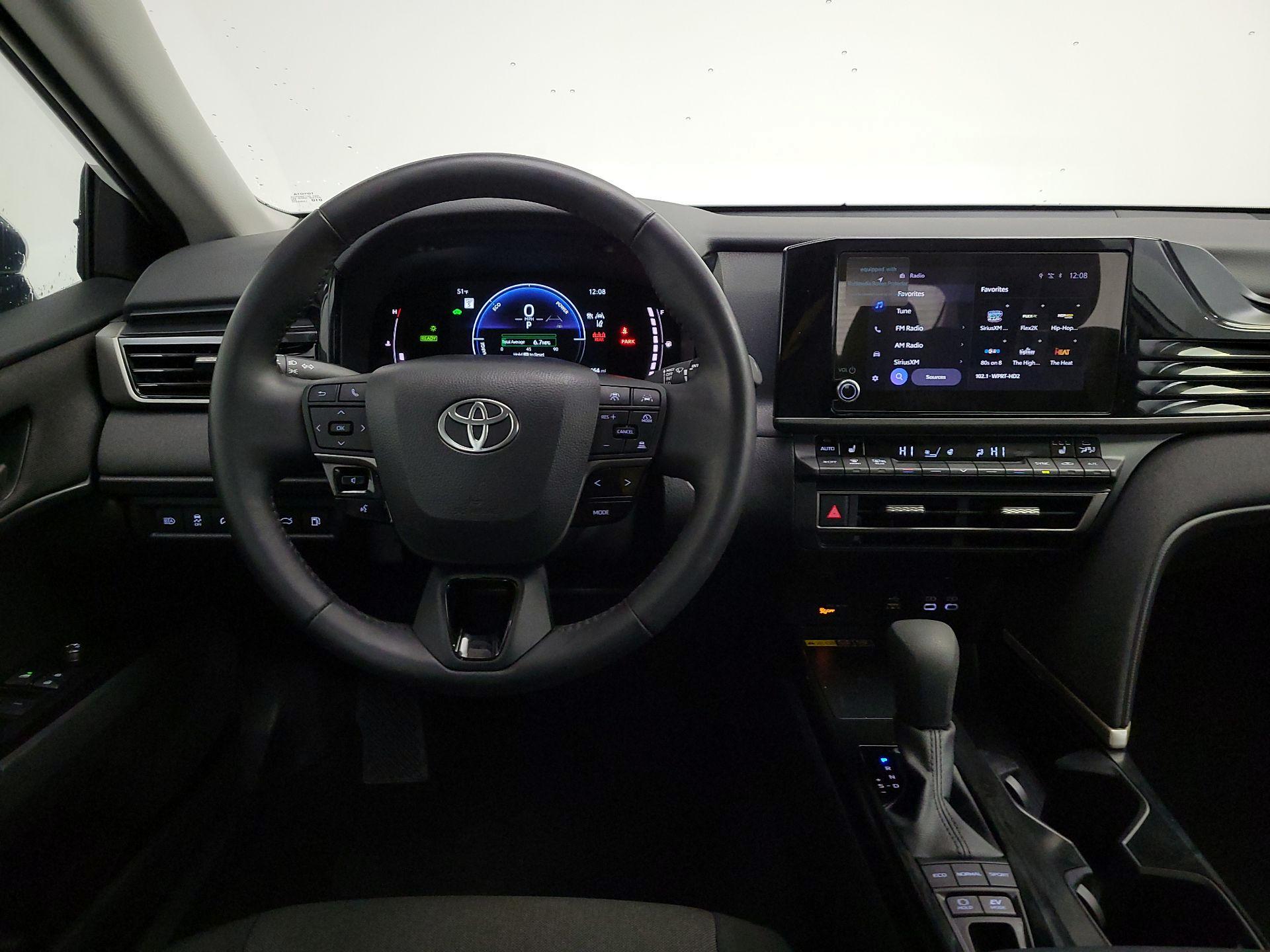 Thumbnail: 2025 Toyota Camry - 9