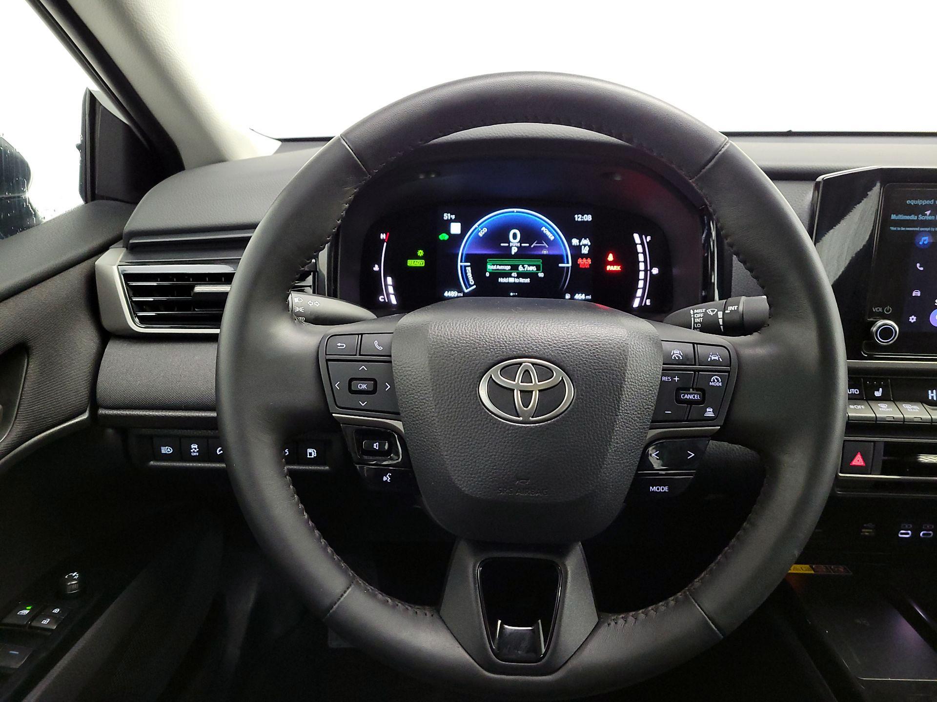 Thumbnail: 2025 Toyota Camry - 10