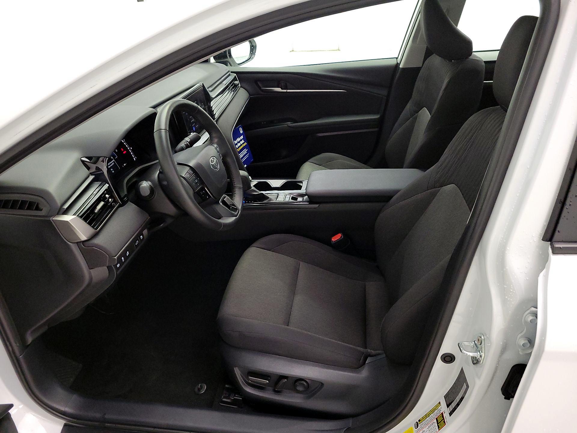 Thumbnail: 2025 Toyota Camry - 11