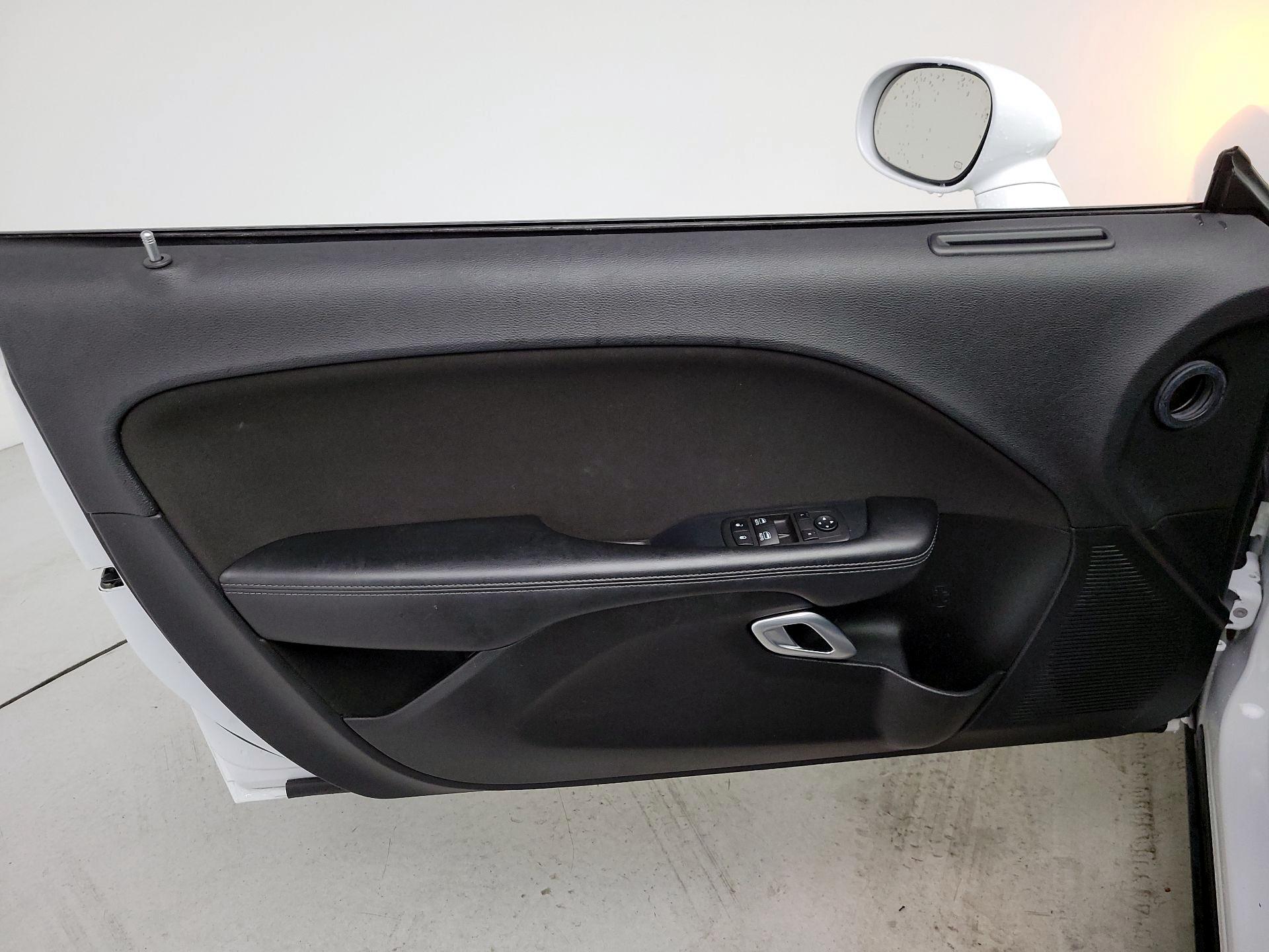 Thumbnail: 2022 Dodge Challenger - 12