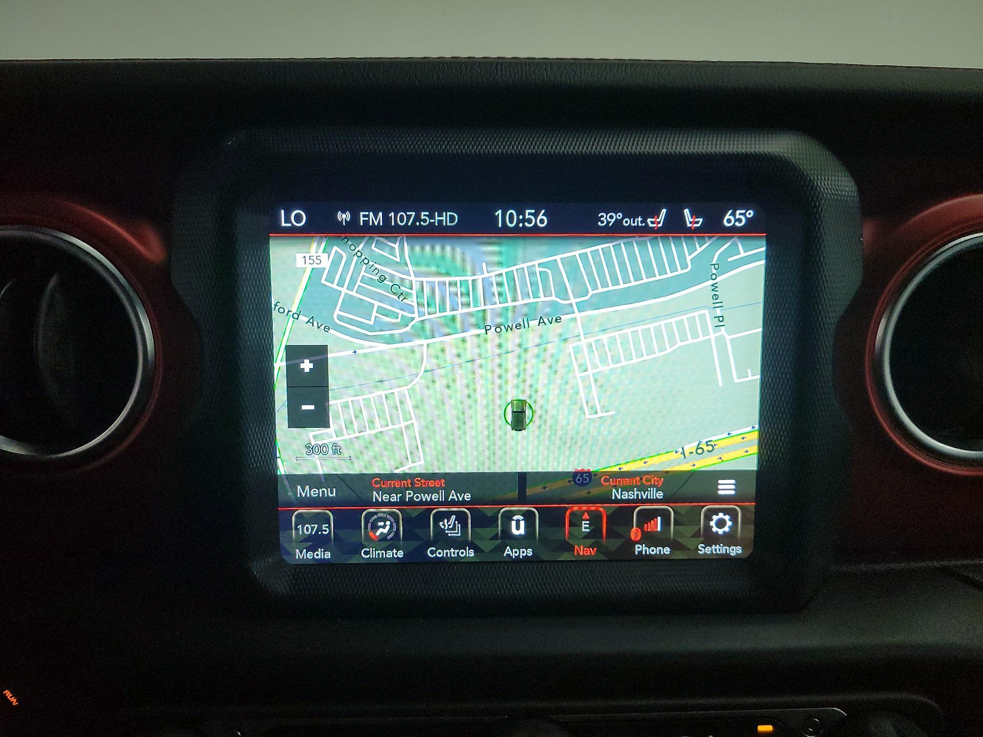 Thumbnail: 2022 Jeep Wrangler - 14