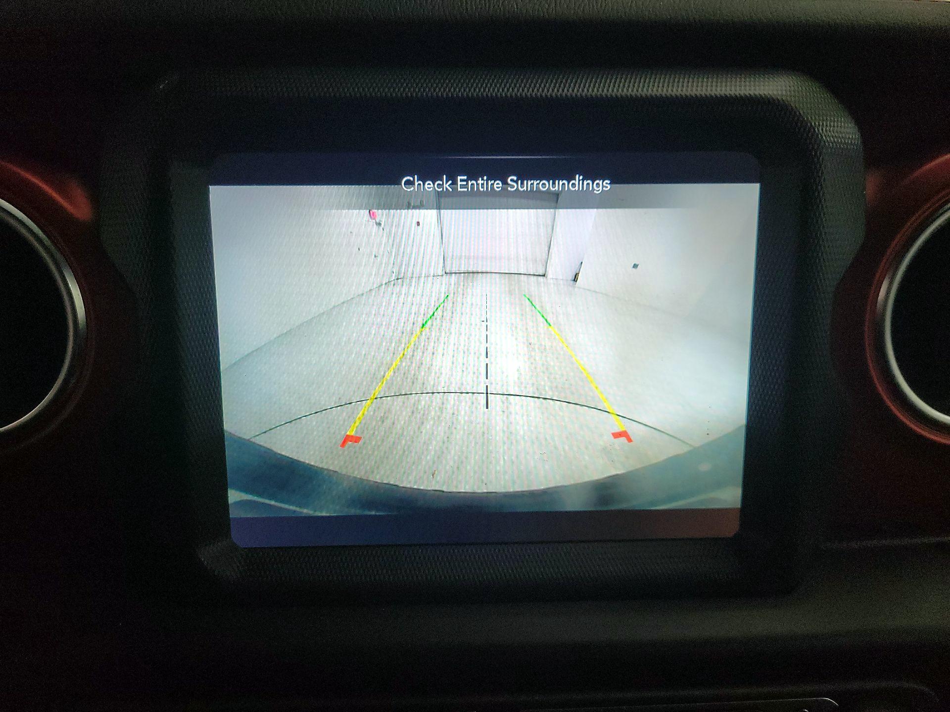 Thumbnail: 2022 Jeep Wrangler - 15