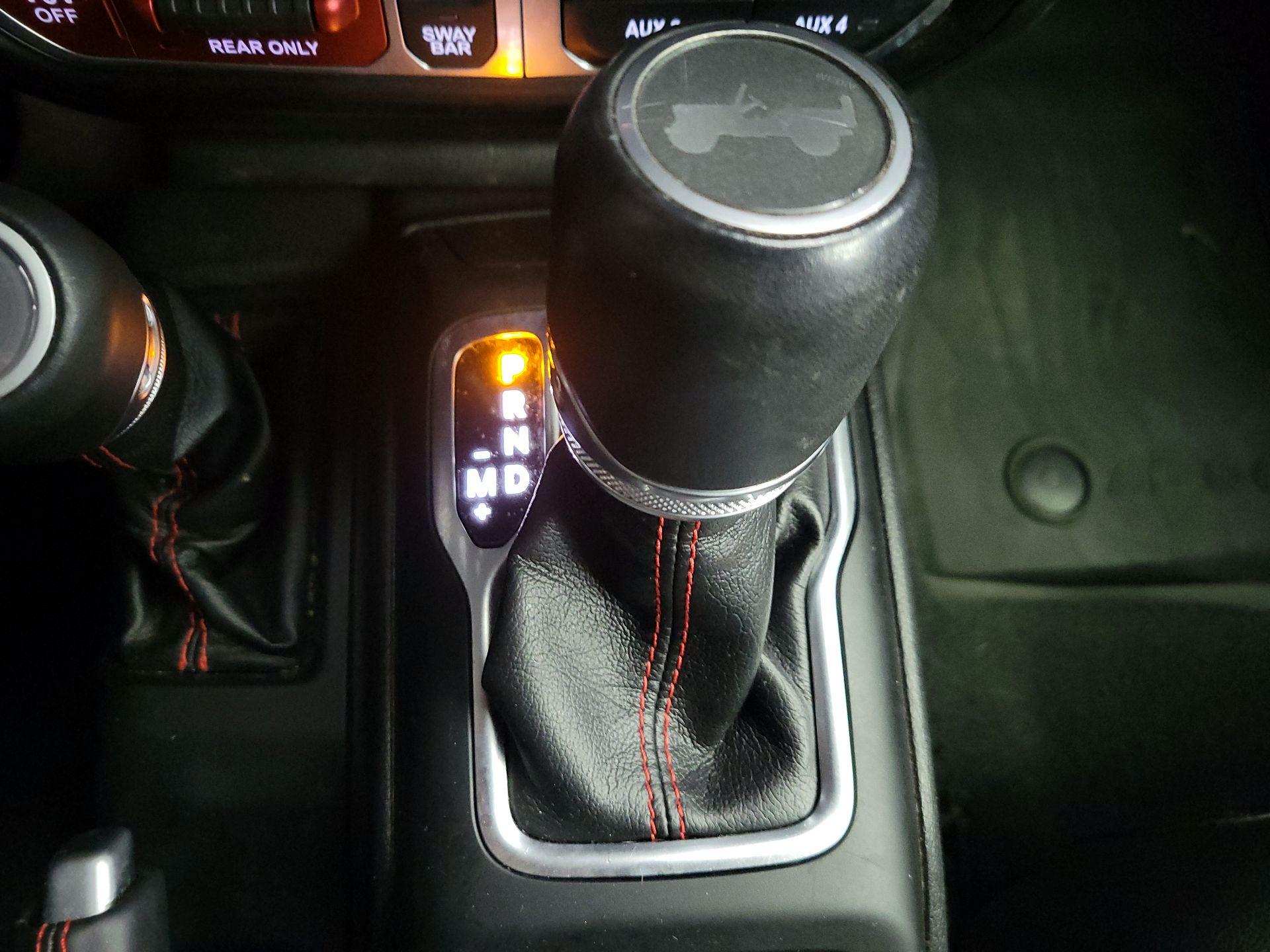 Thumbnail: 2022 Jeep Wrangler - 18