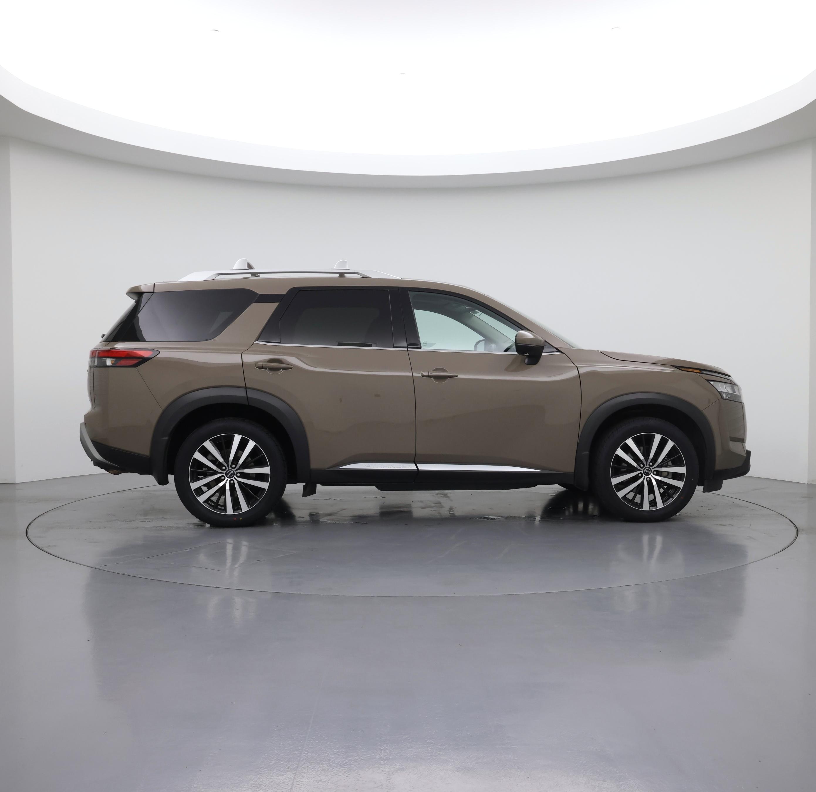 Thumbnail: 2023 Nissan Pathfinder - 7