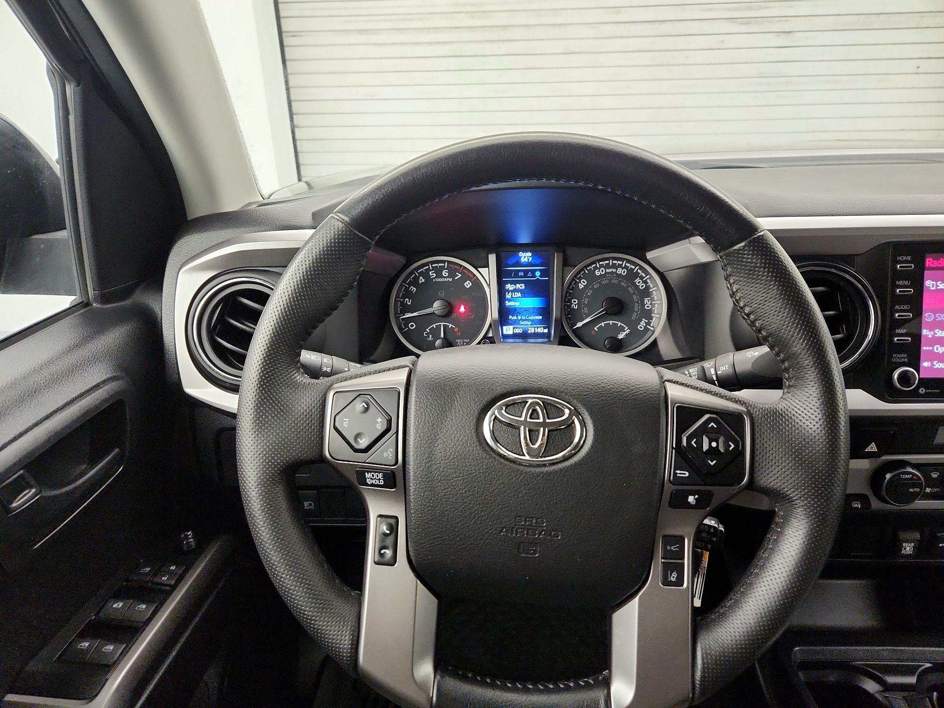 Thumbnail: 2022 Toyota Tacoma - 10