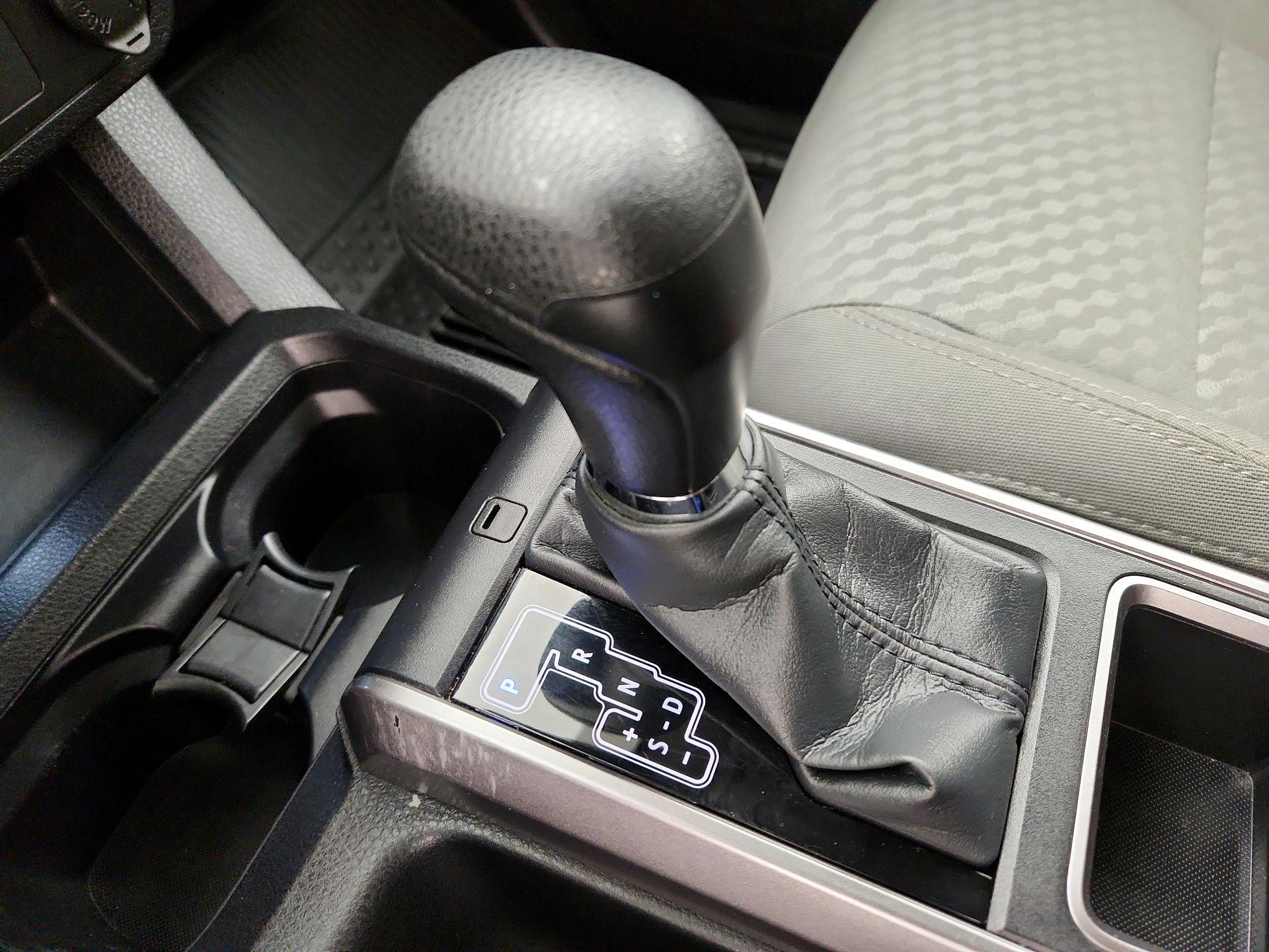 Thumbnail: 2022 Toyota Tacoma - 17