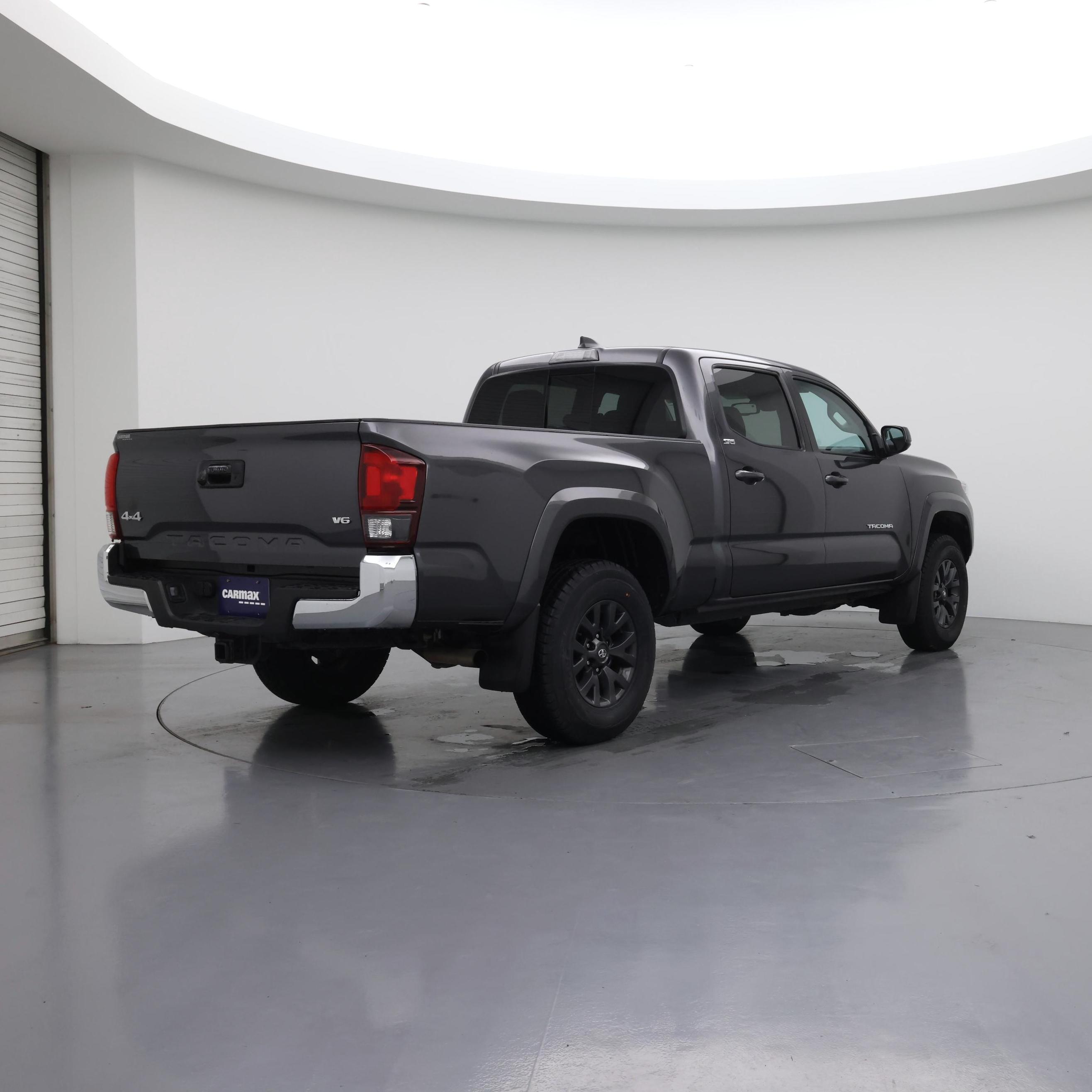 Thumbnail: 2022 Toyota Tacoma - 8