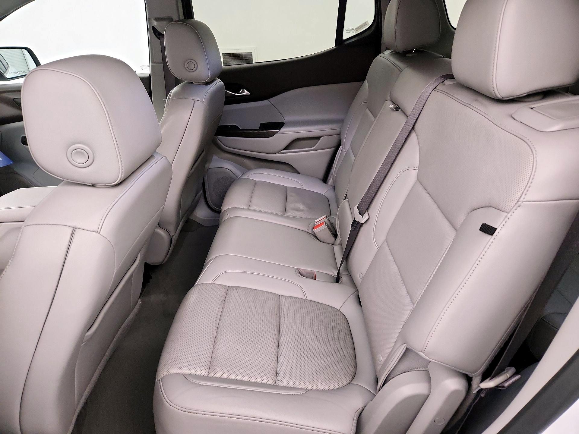 Thumbnail: 2023 GMC Acadia - 19