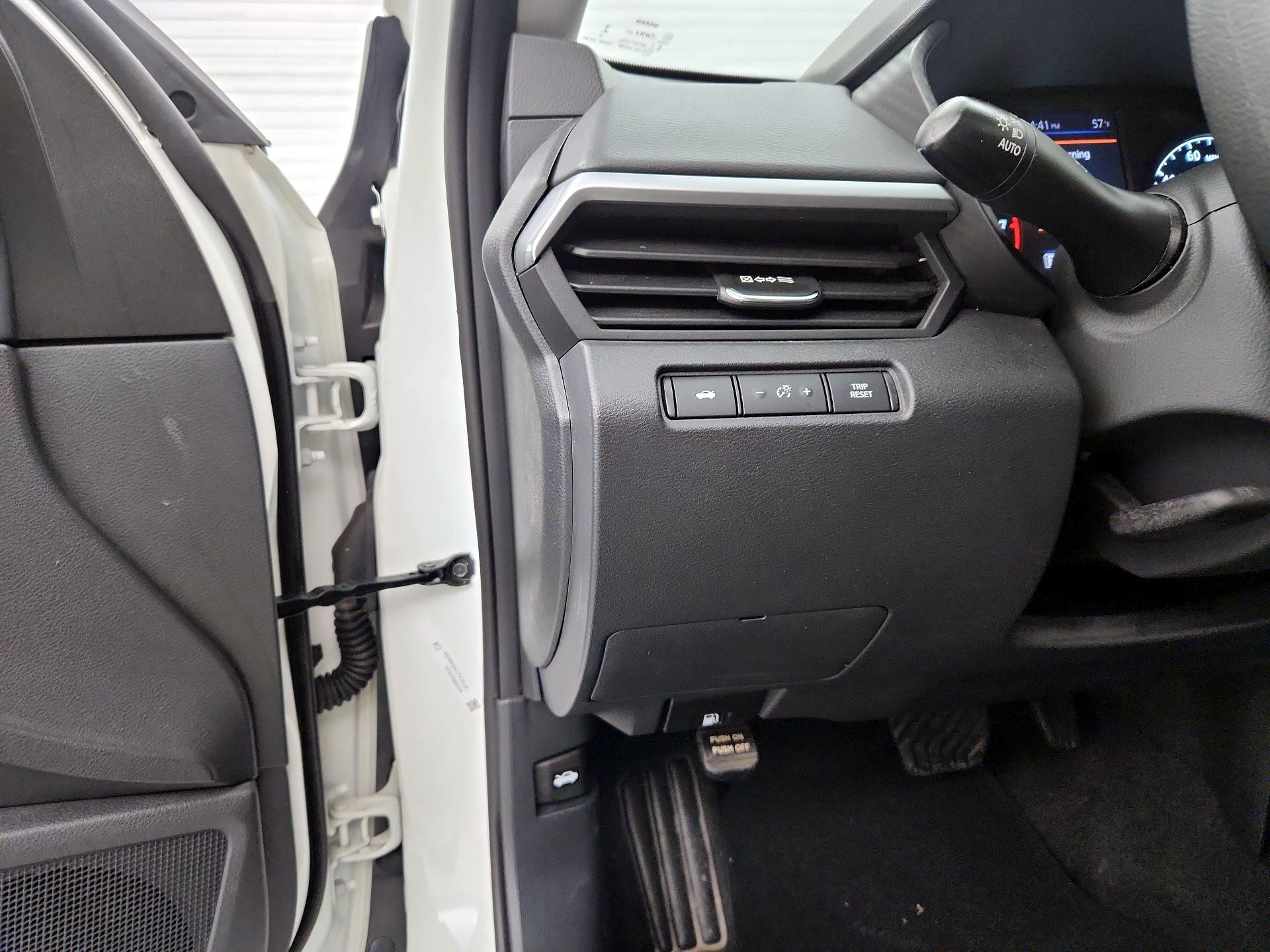 Thumbnail: 2022 Nissan Altima - 14