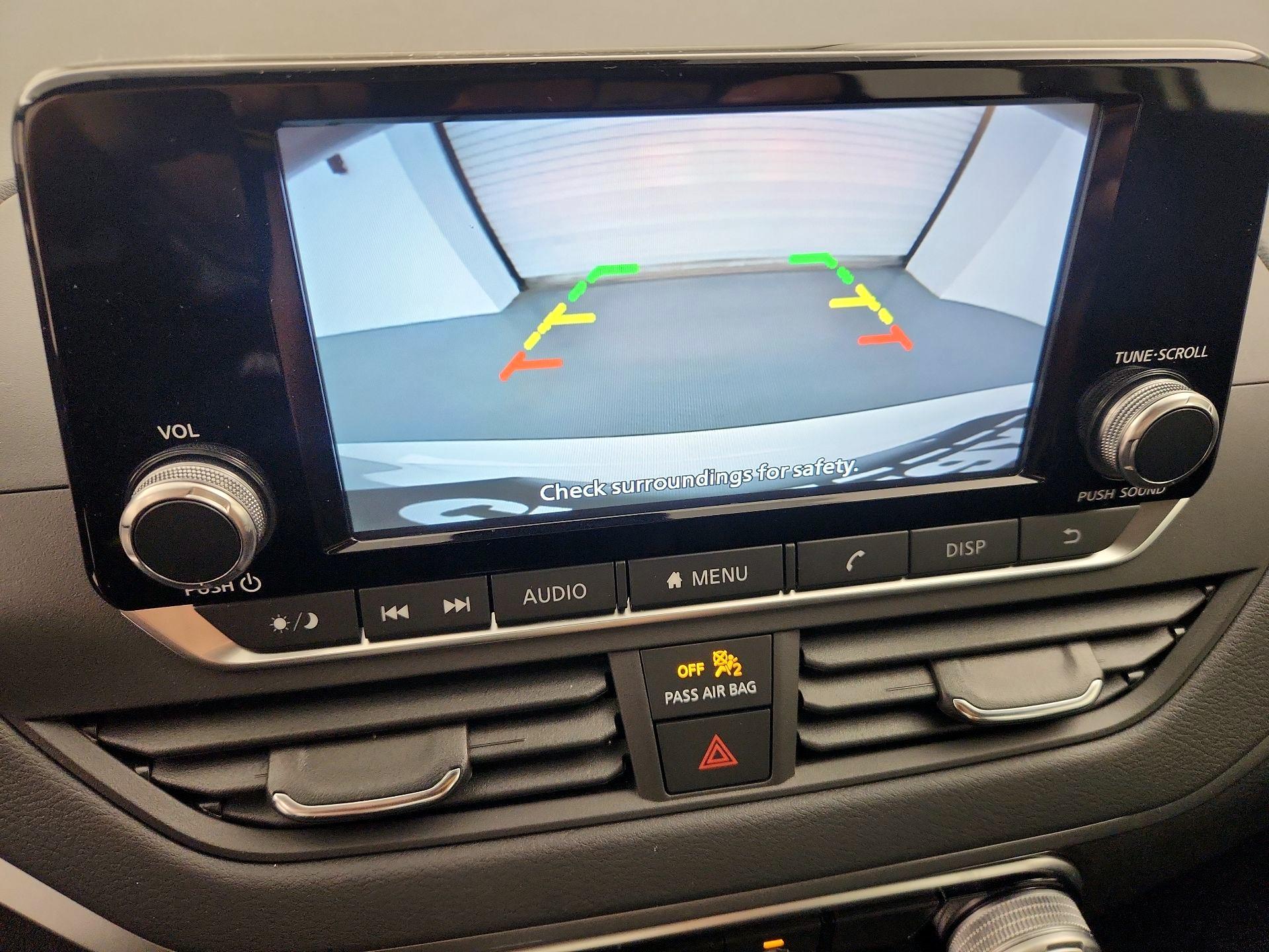 Thumbnail: 2022 Nissan Altima - 15