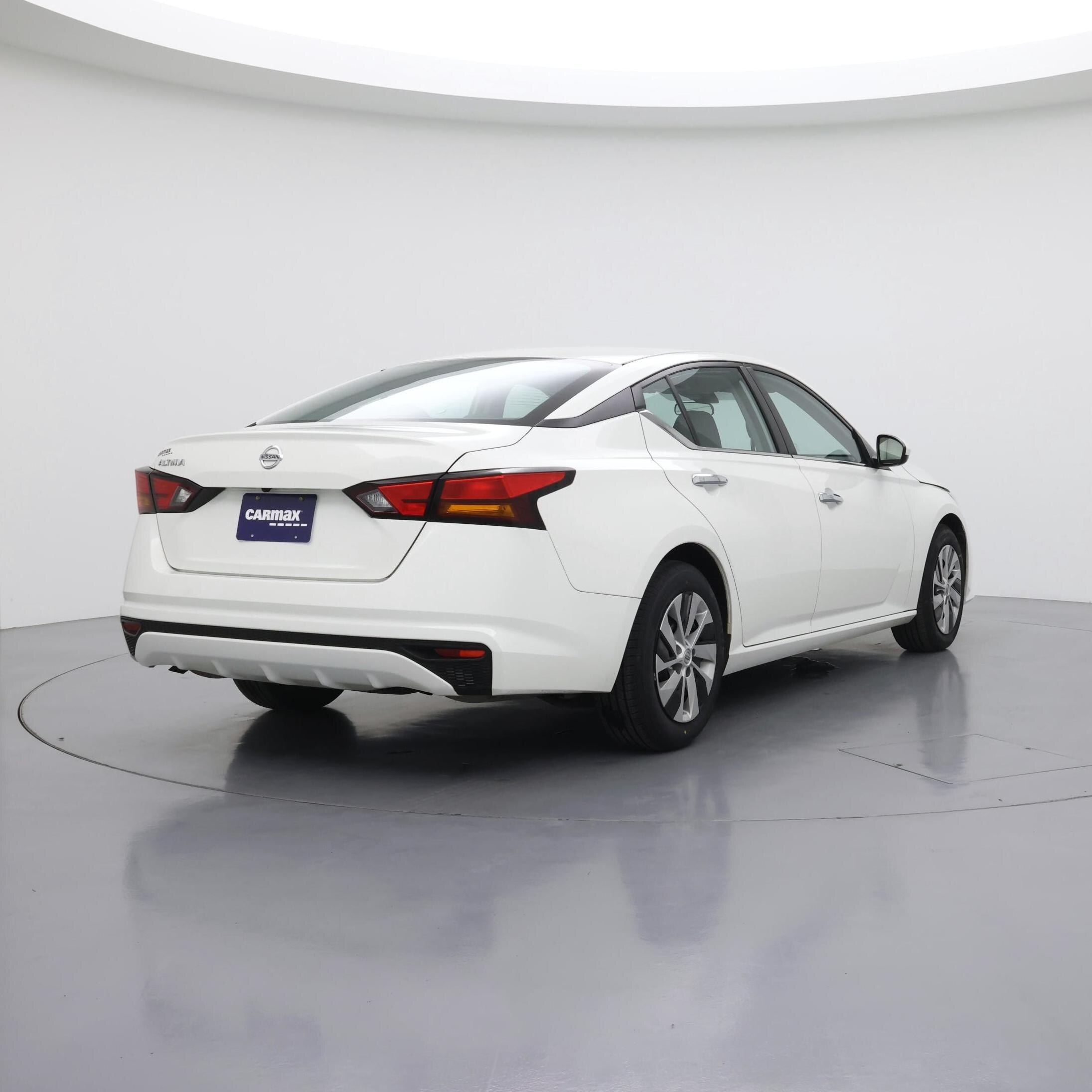 Thumbnail: 2022 Nissan Altima - 8