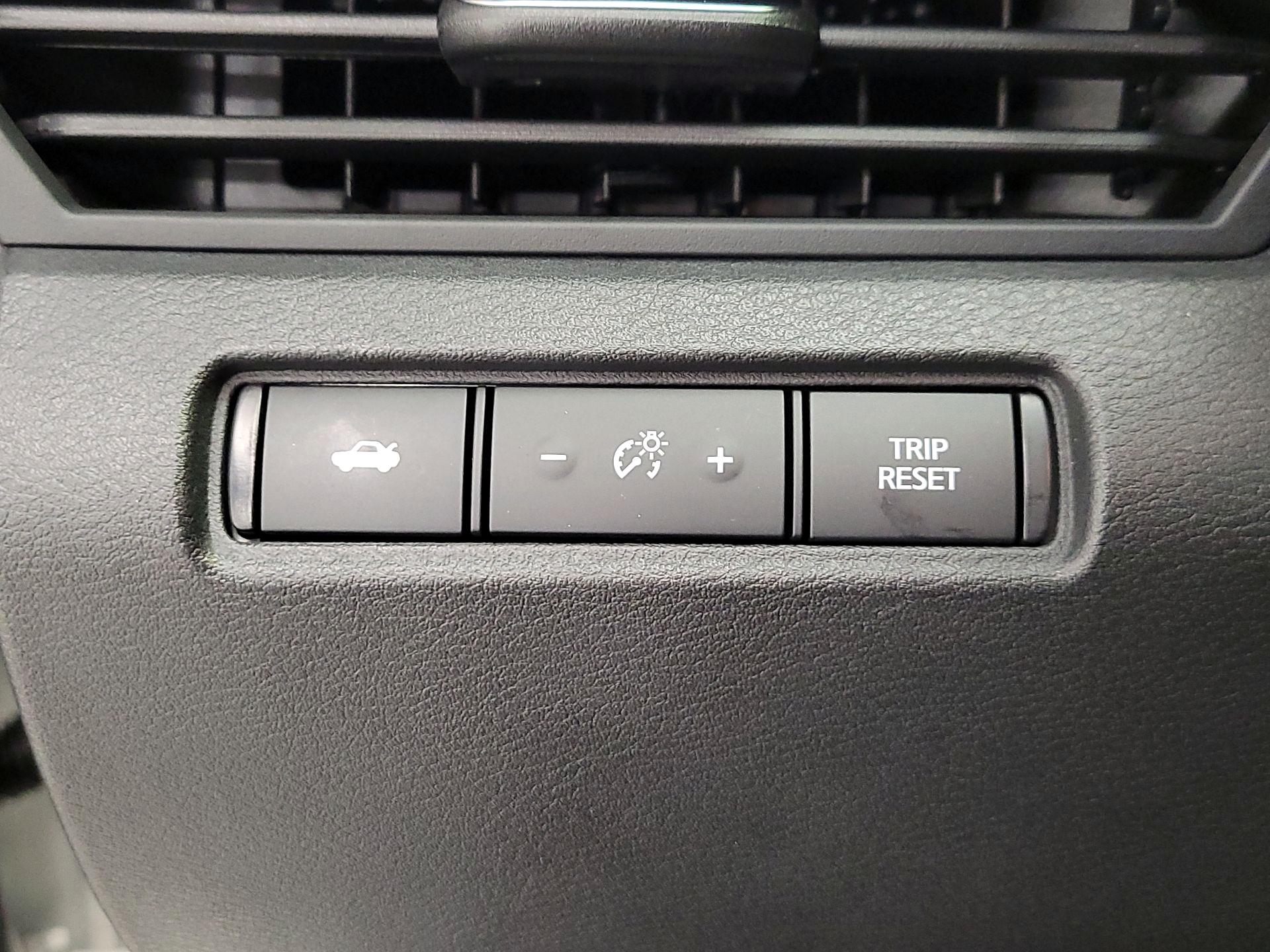 Thumbnail: 2022 Nissan Altima - 13