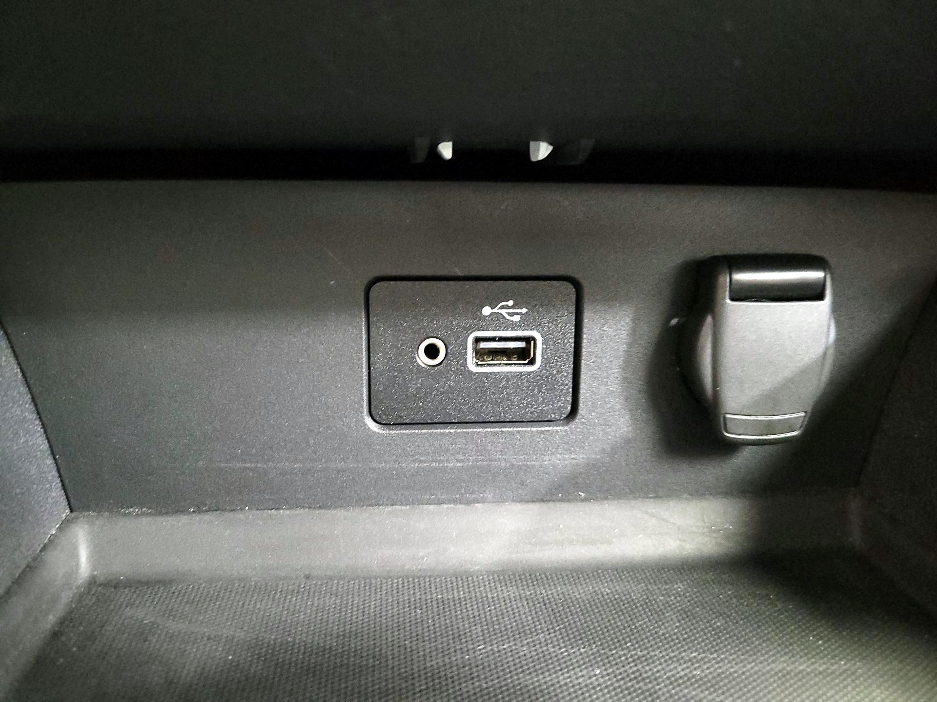 Thumbnail: 2022 Nissan Altima - 18