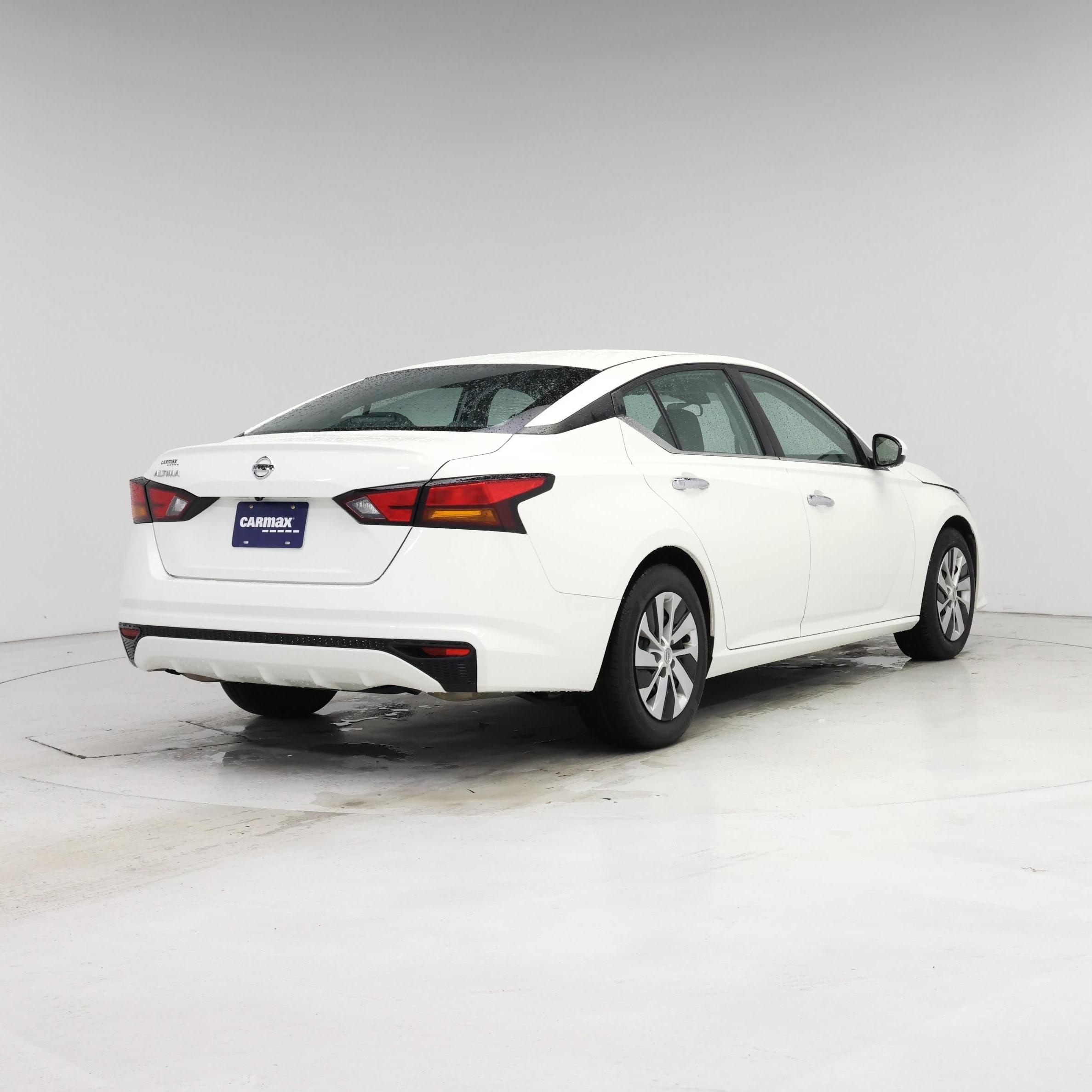 Thumbnail: 2022 Nissan Altima - 8