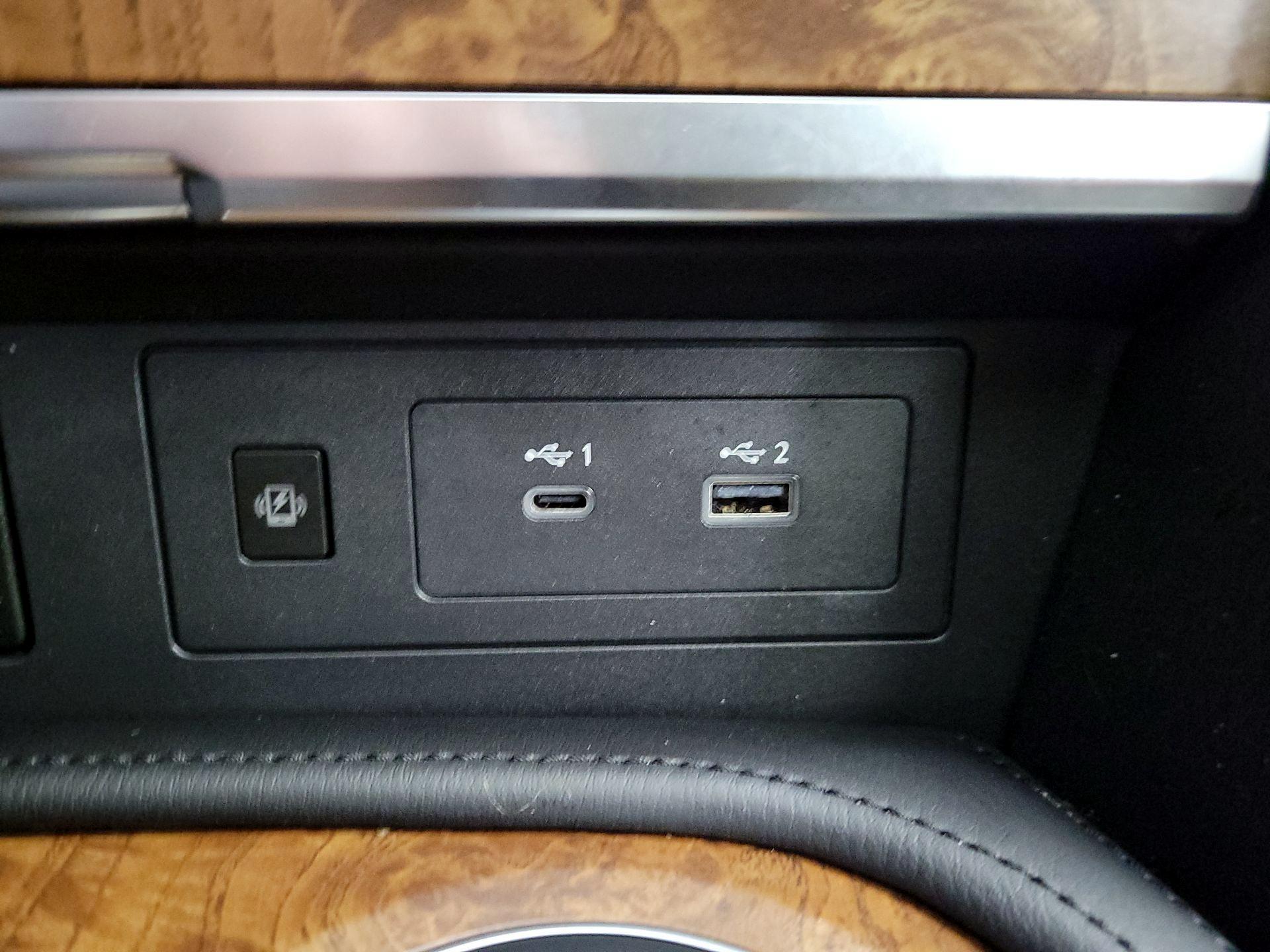 Thumbnail: 2024 Nissan Armada - 19