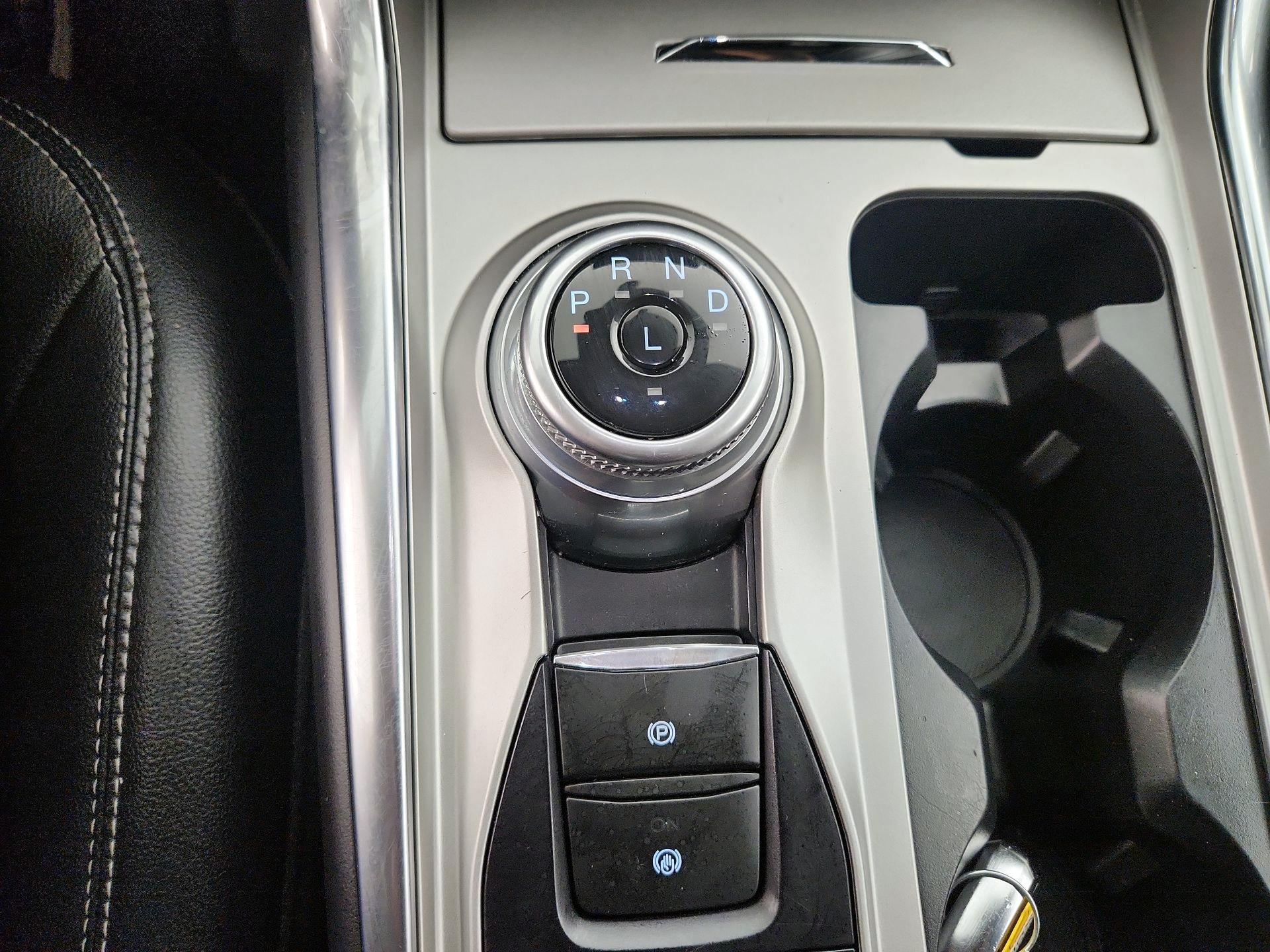 Thumbnail: 2023 Ford Explorer - 15