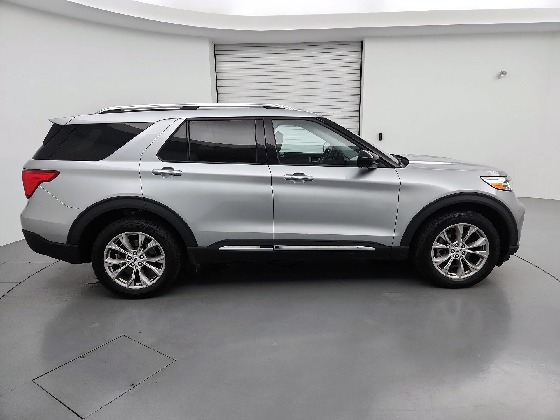 Thumbnail: 2023 Ford Explorer - 4