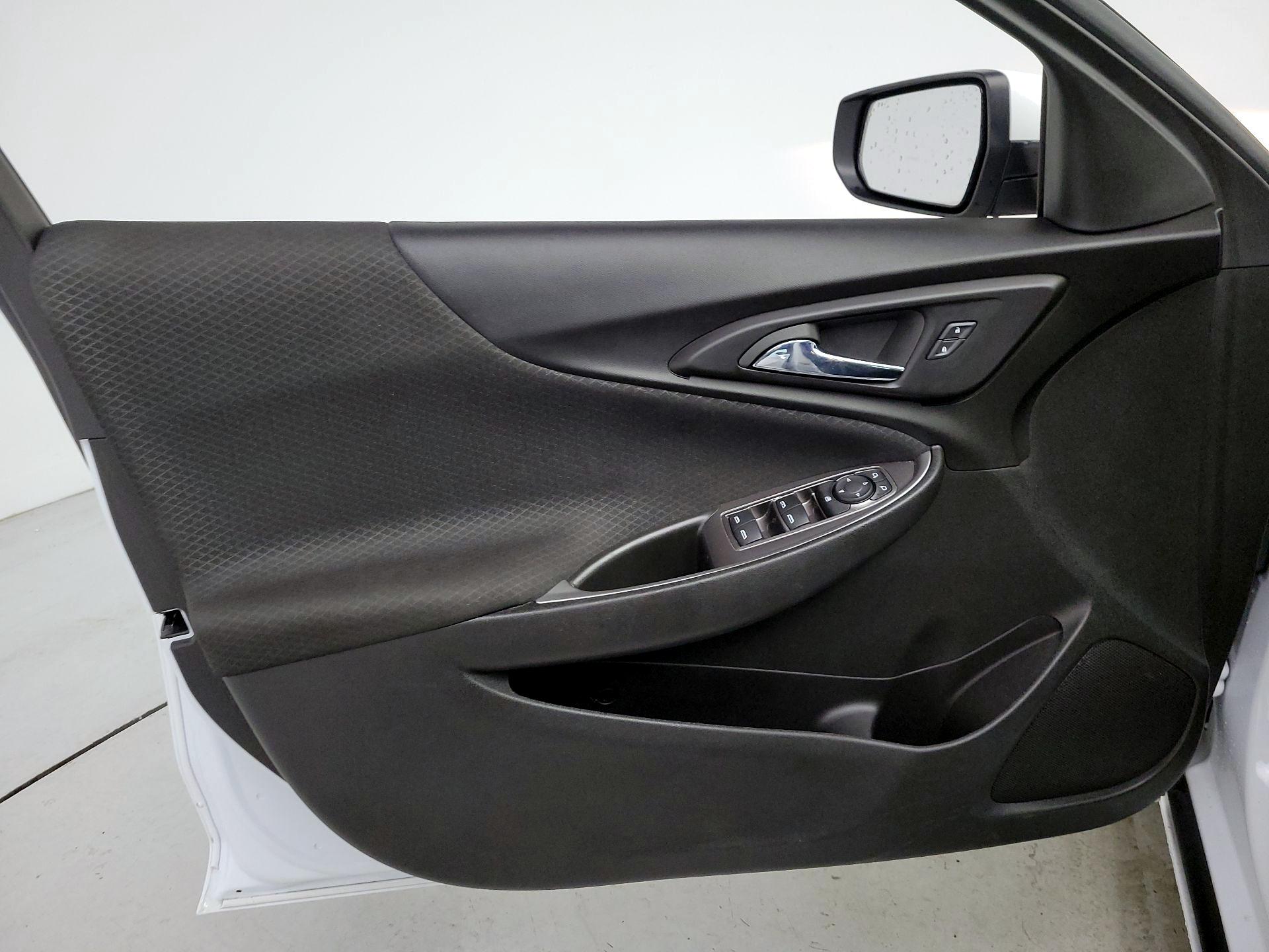 Thumbnail: 2023 Chevrolet Malibu - 12