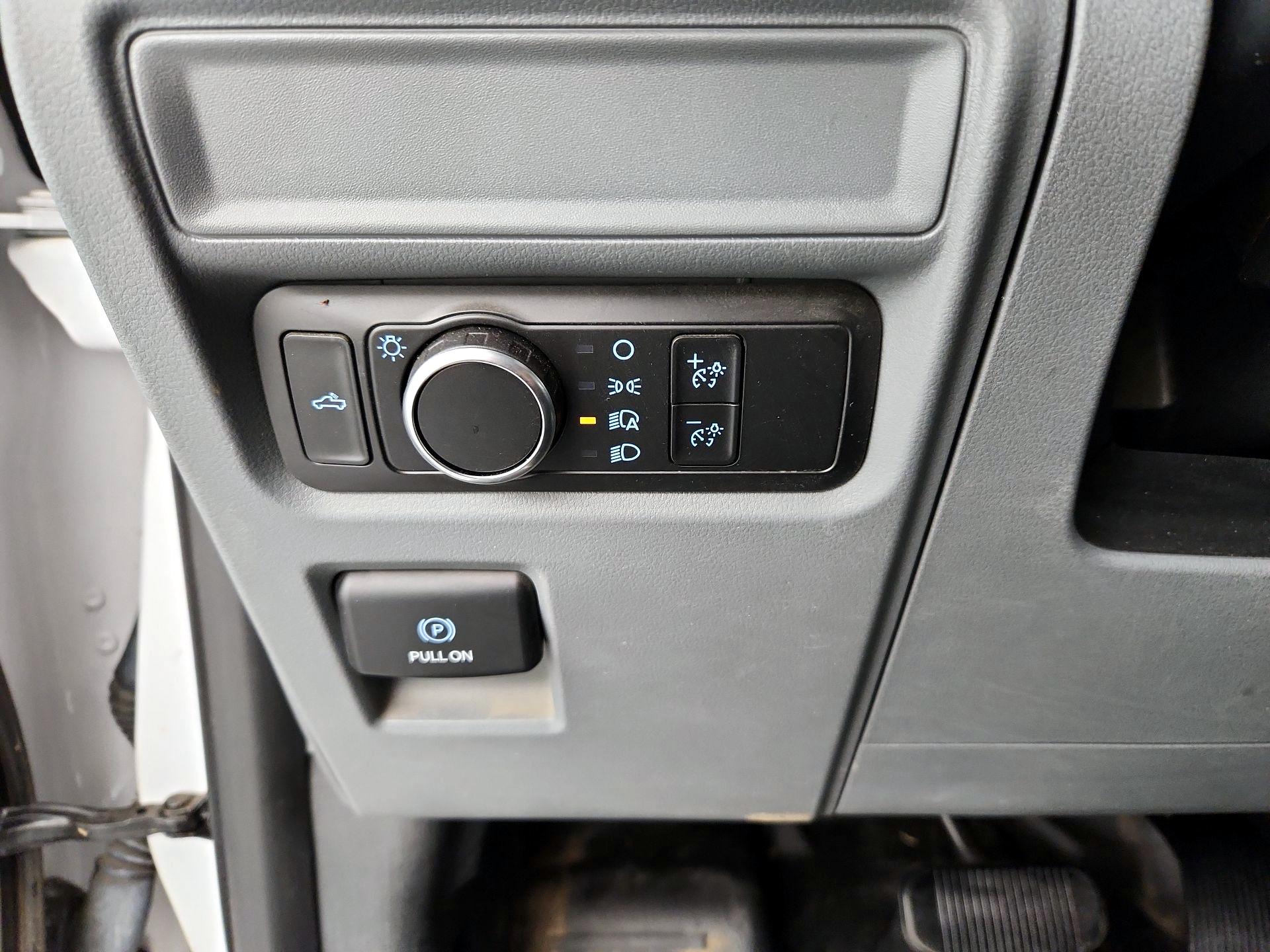 Thumbnail: 2022 Ford F-150 - 13