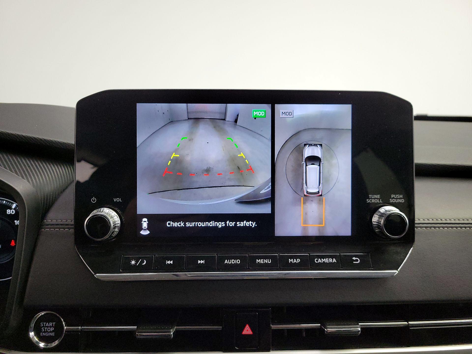 Thumbnail: 2024 Mitsubishi Outlander - 15