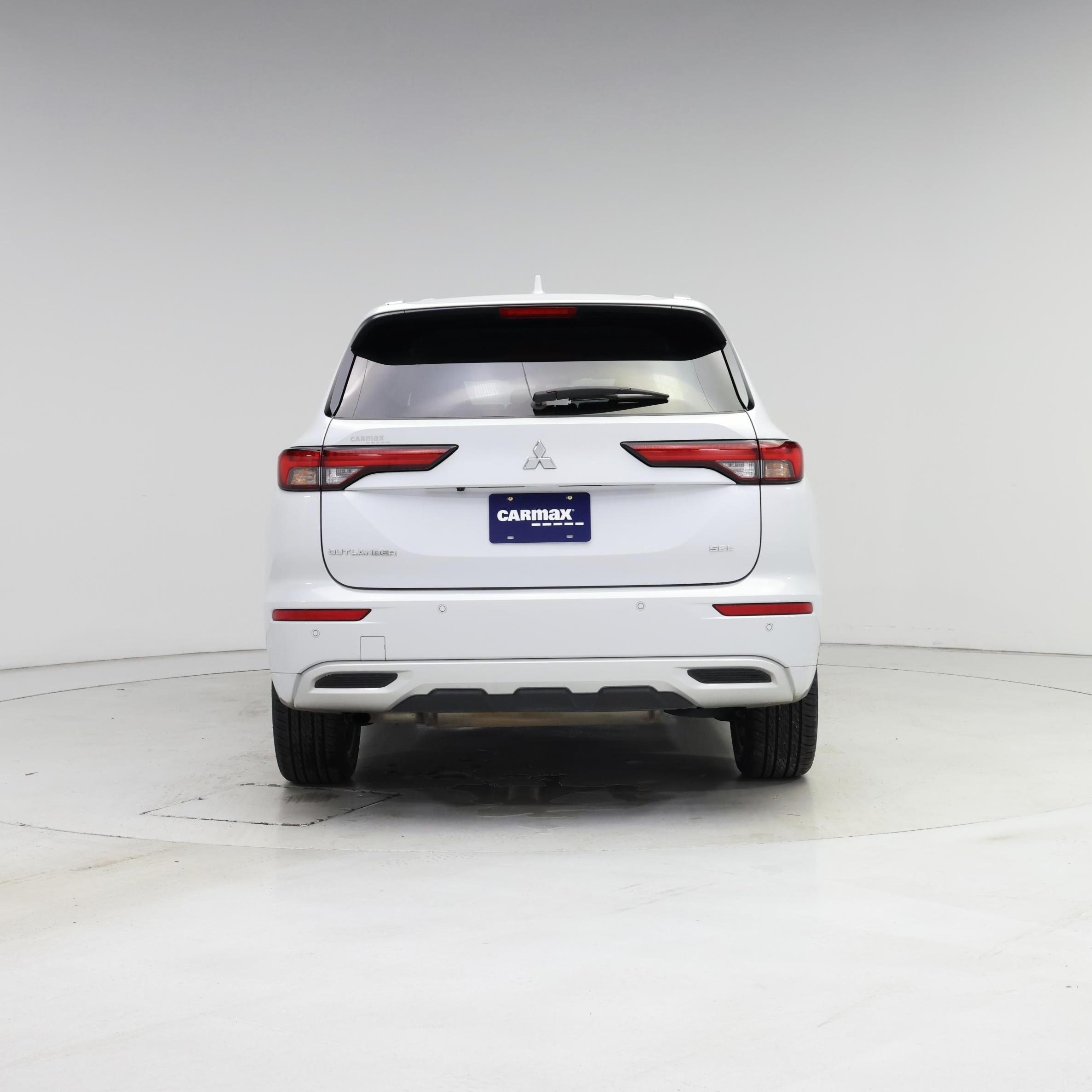 Thumbnail: 2024 Mitsubishi Outlander - 6