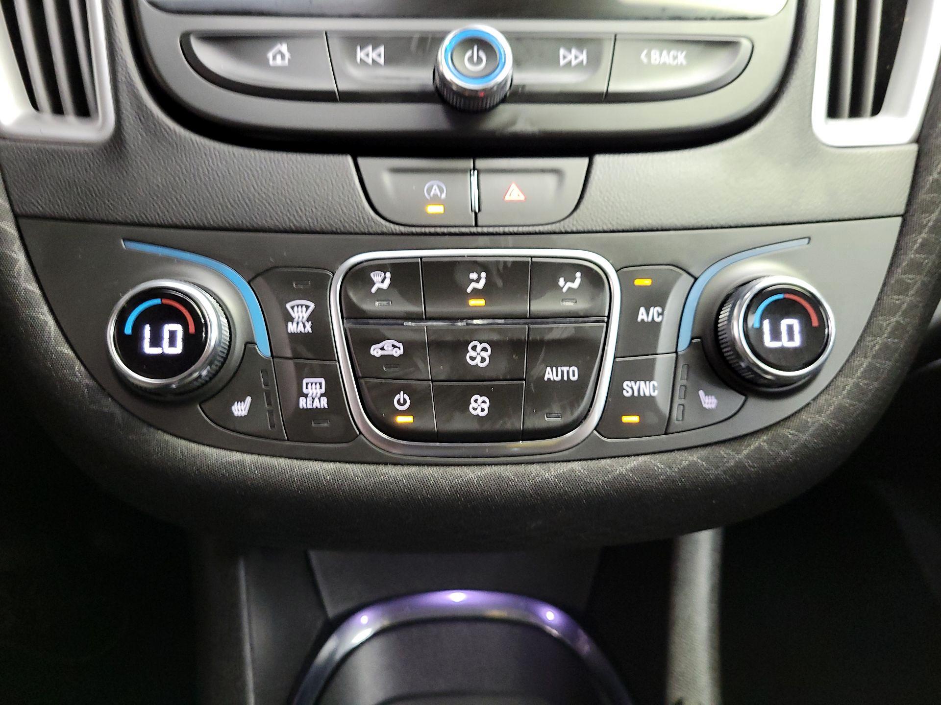 Thumbnail: 2023 Chevrolet Malibu - 16