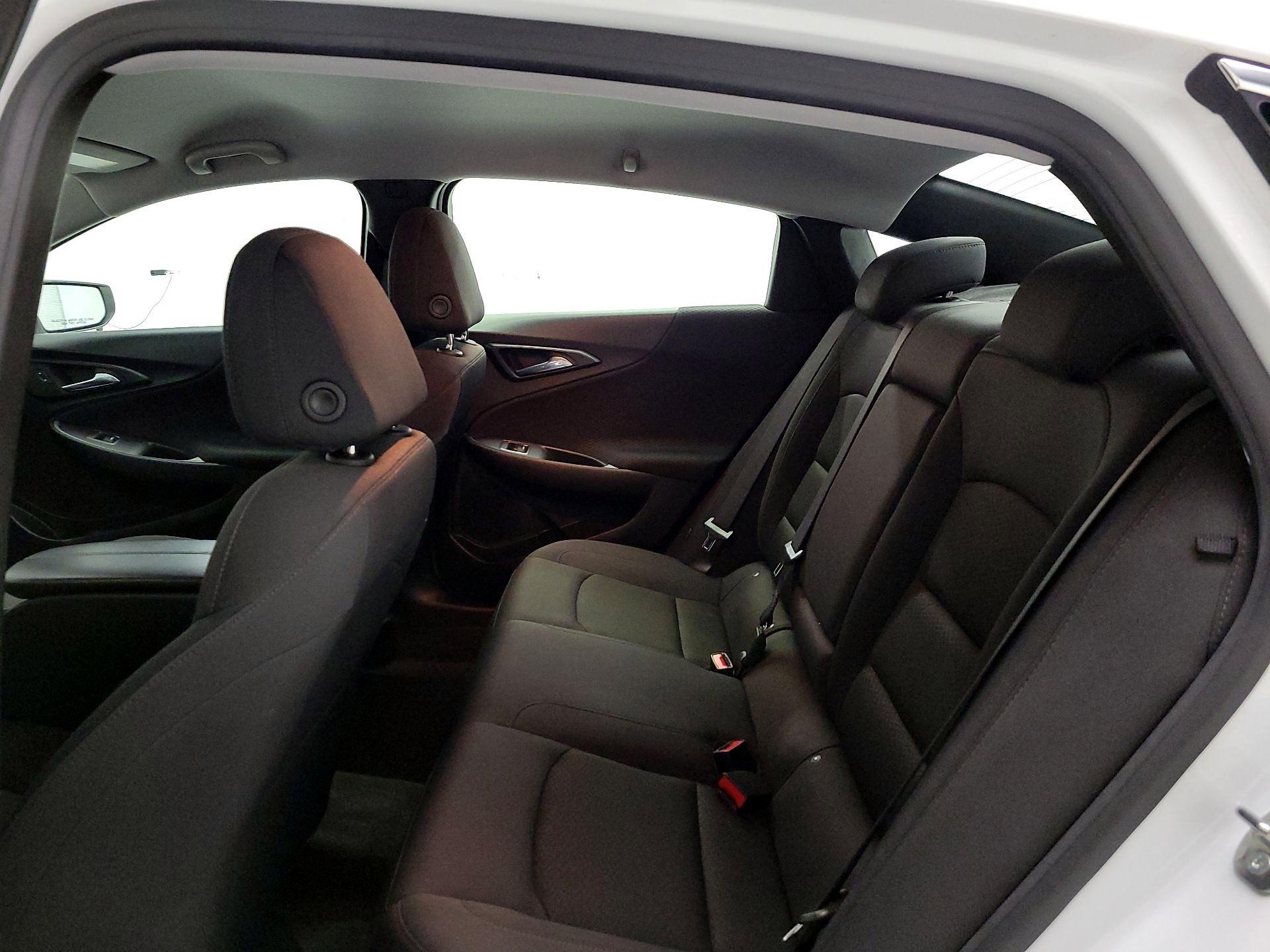 Thumbnail: 2023 Chevrolet Malibu - 19