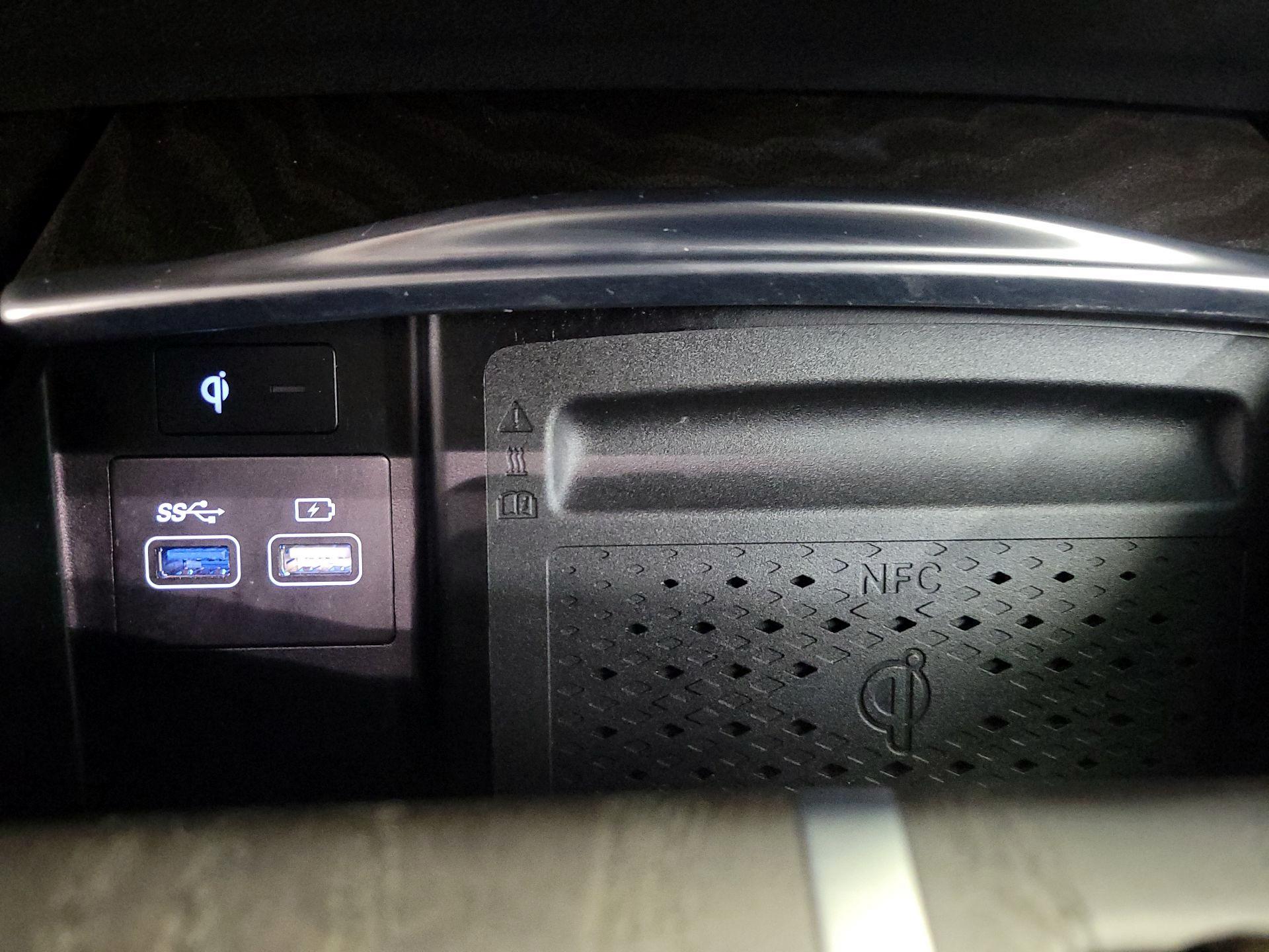 Thumbnail: 2021 Genesis G80 - 19