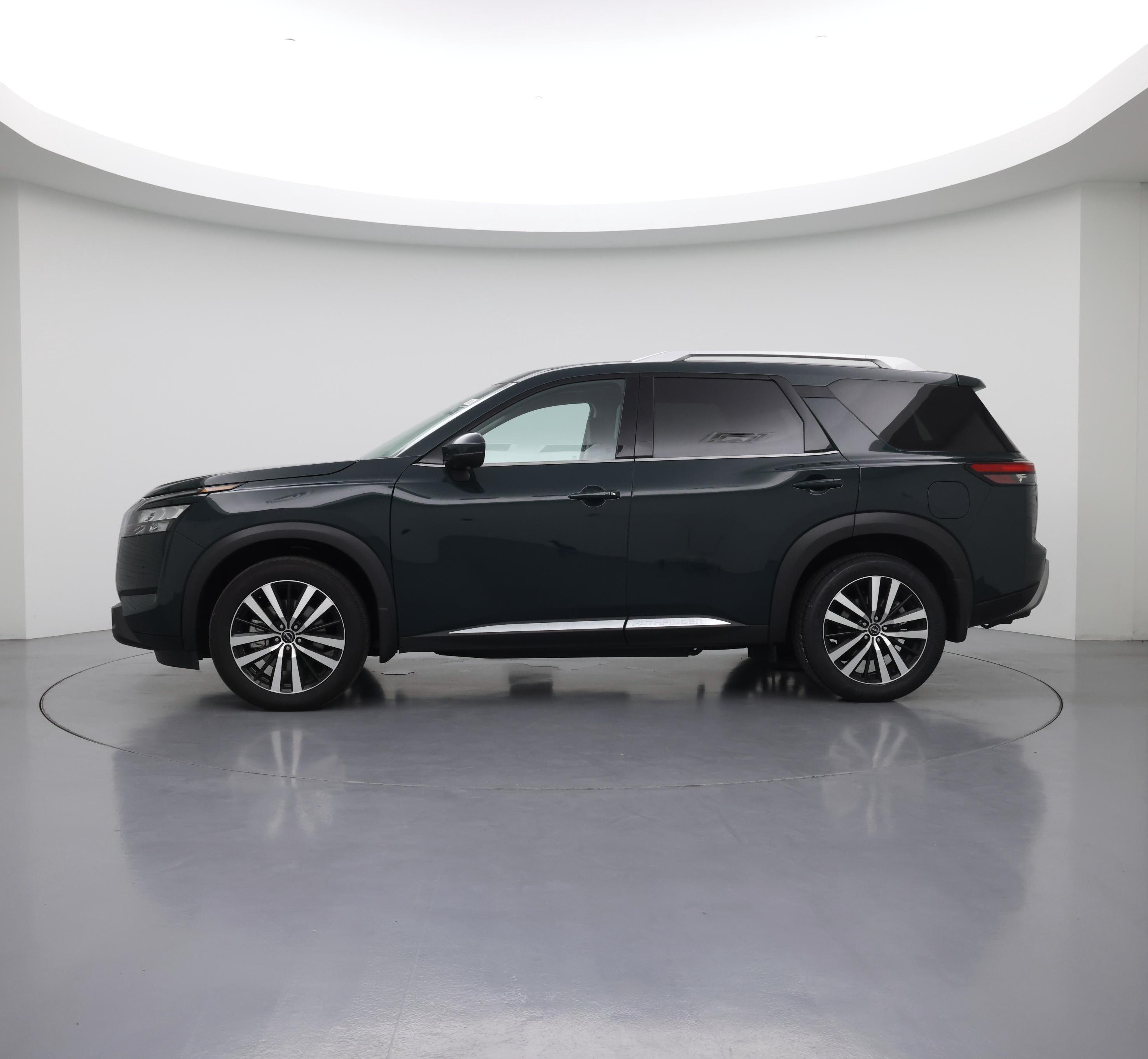 Thumbnail: 2025 Nissan Pathfinder - 3