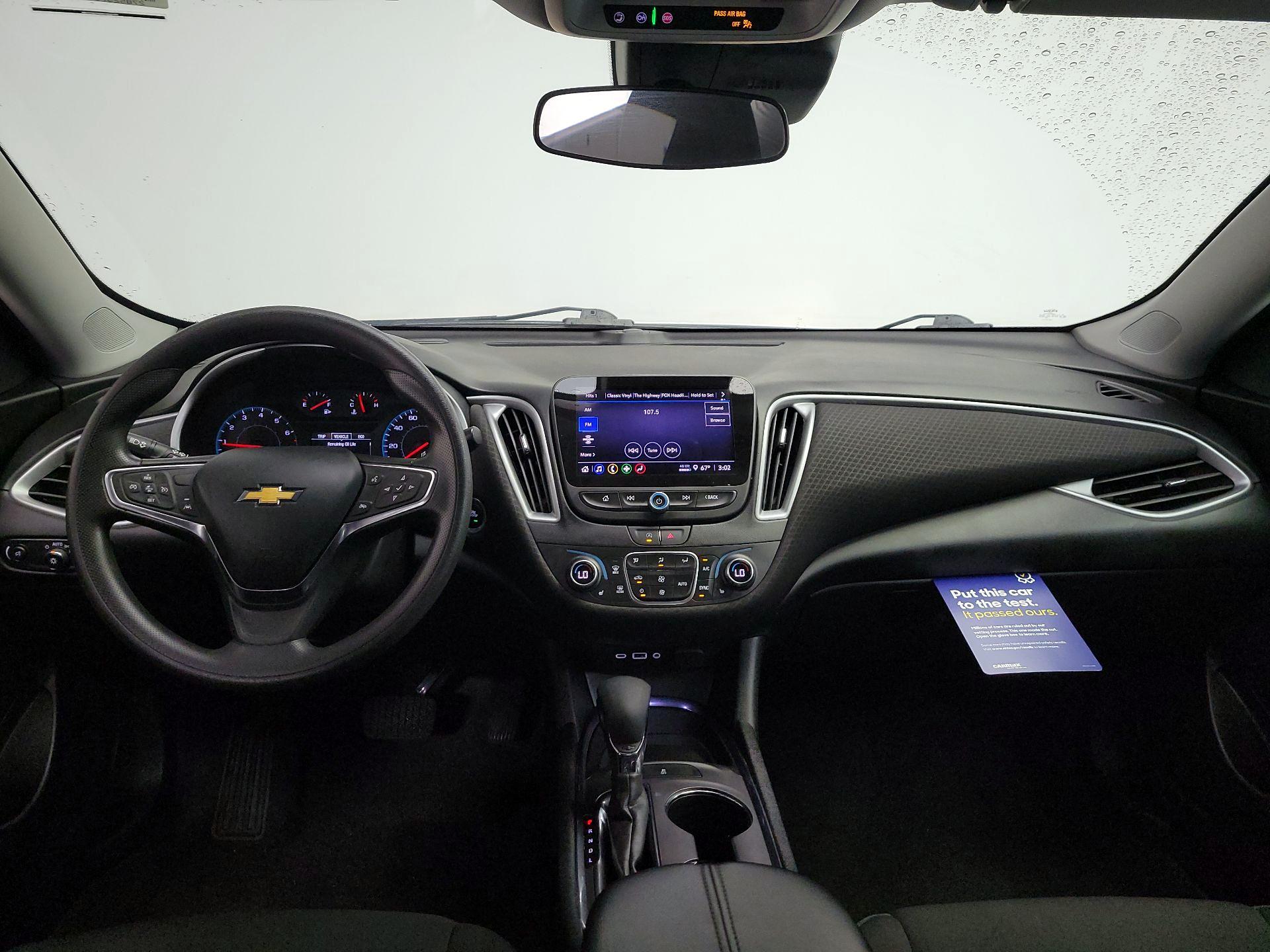 Thumbnail: 2023 Chevrolet Malibu - 9