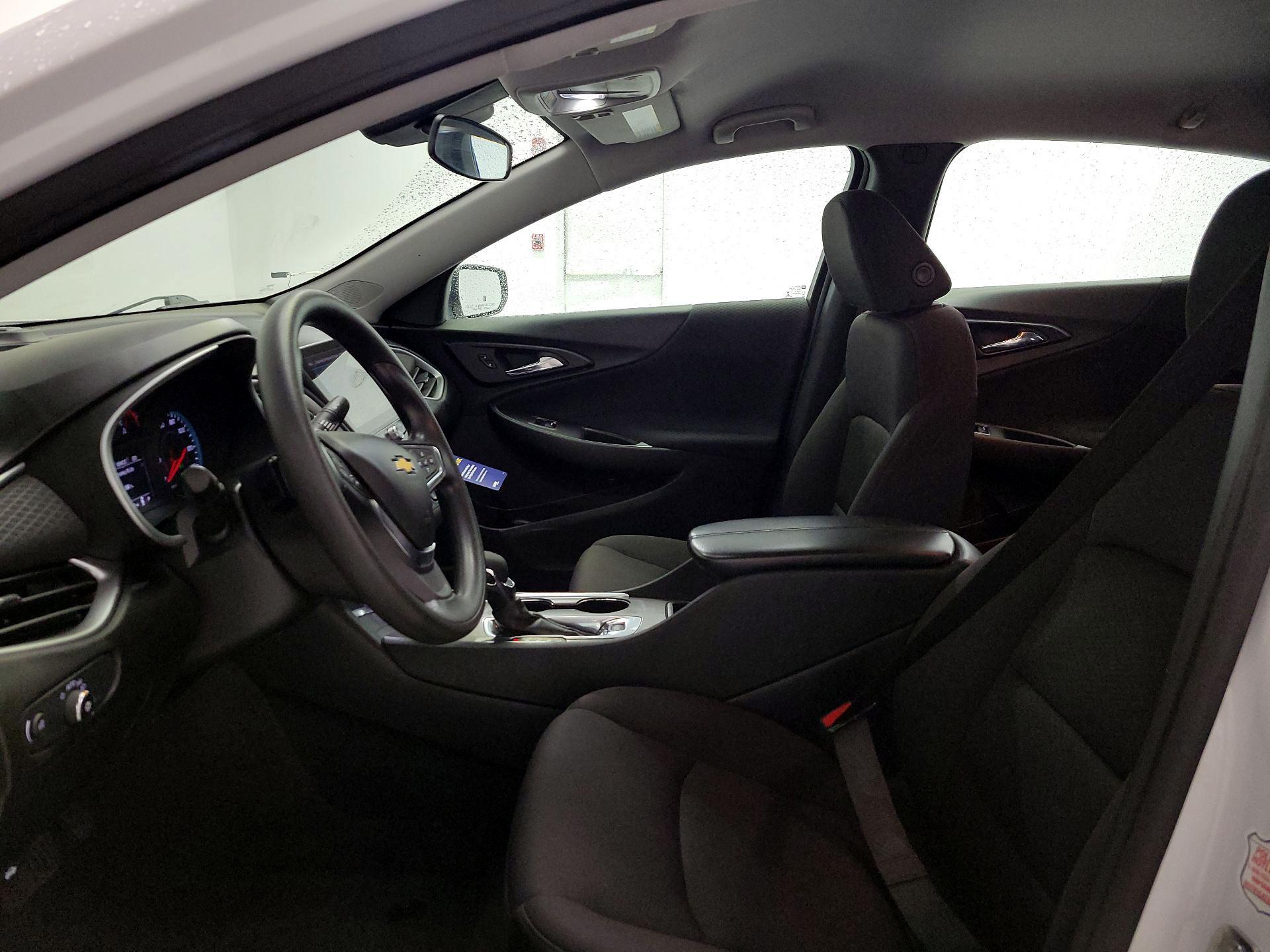 Thumbnail: 2023 Chevrolet Malibu - 11