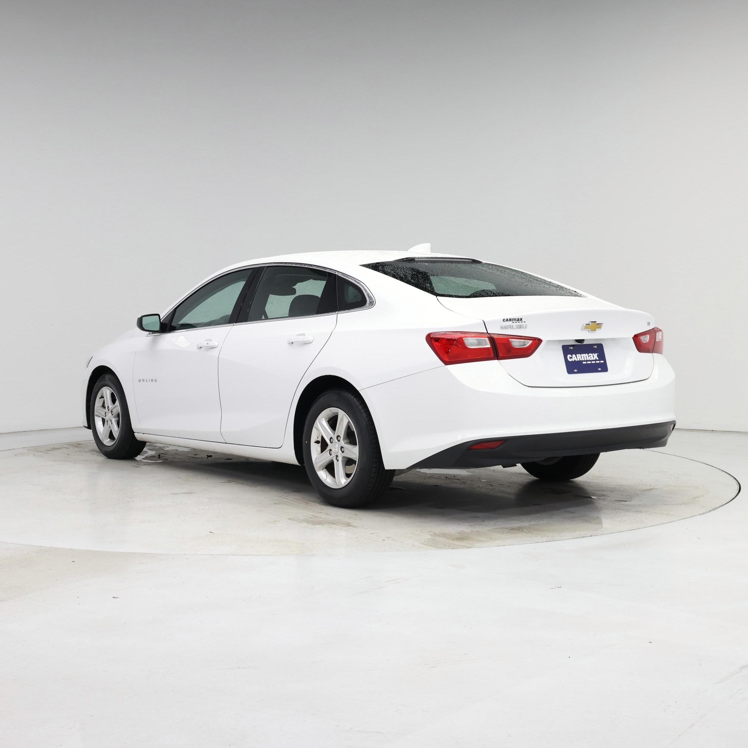 Thumbnail: 2023 Chevrolet Malibu - 2