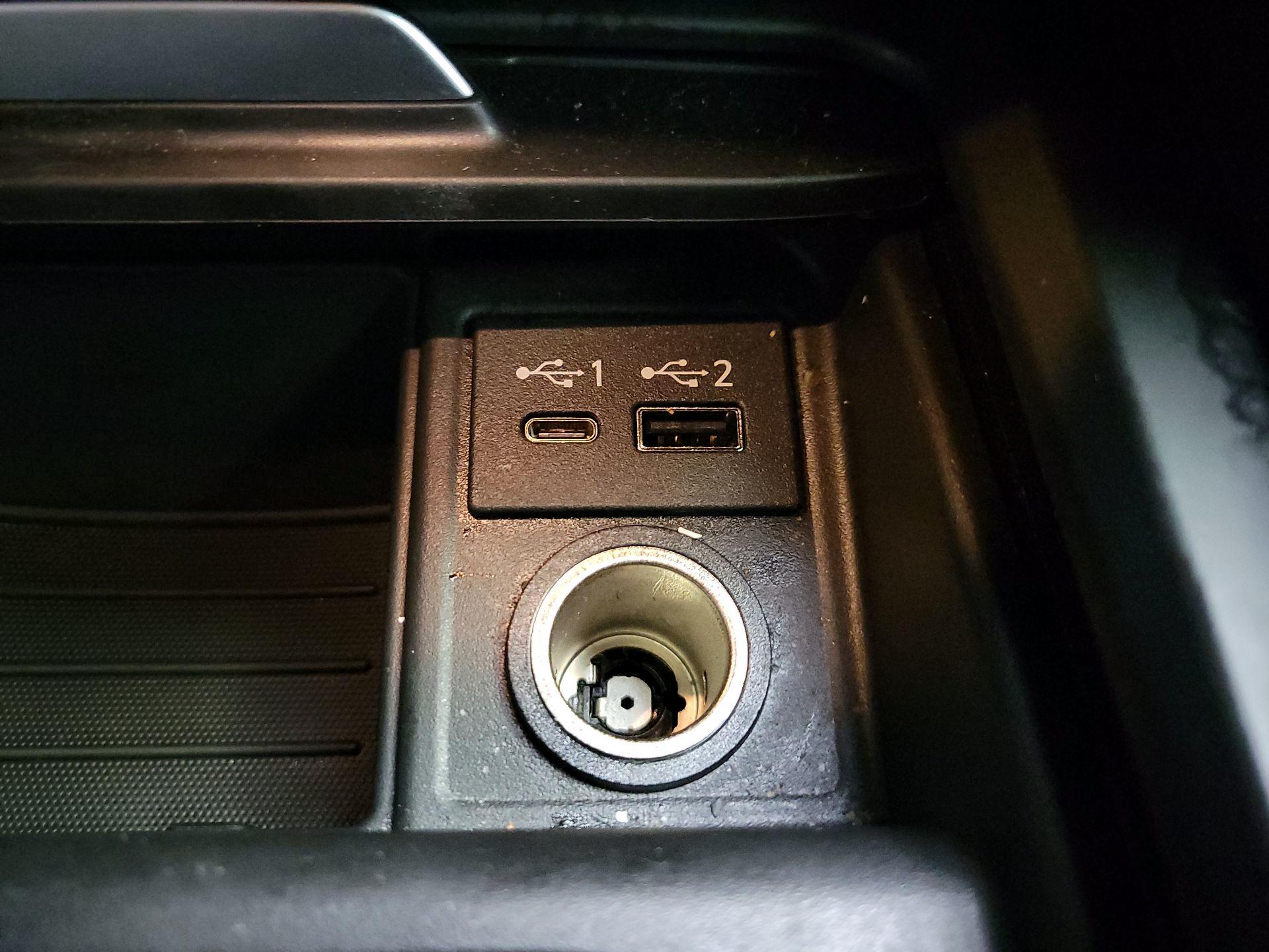 Thumbnail: 2023 INFINITI QX55 - 18