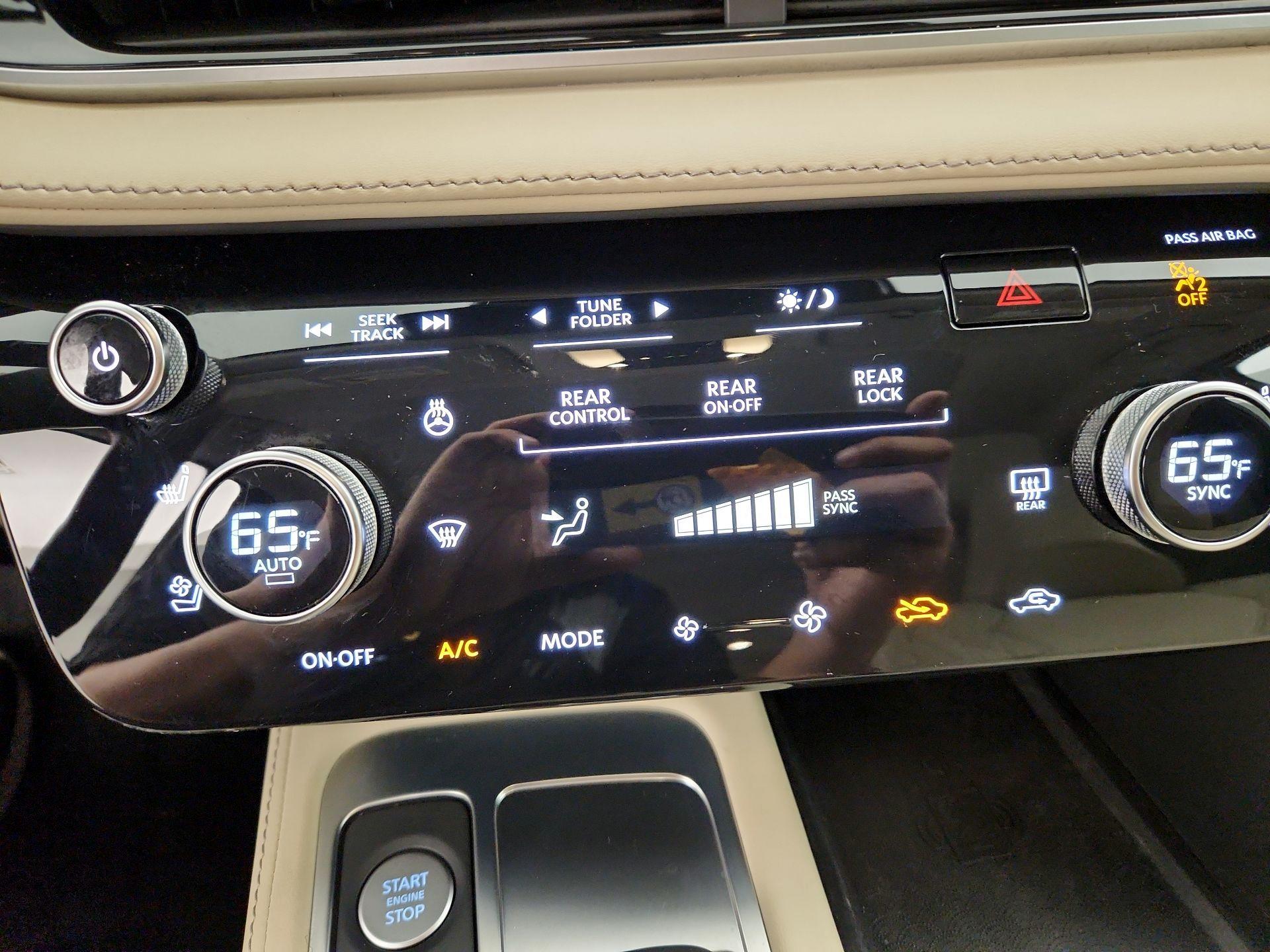 Thumbnail: 2025 INFINITI QX60 - 16