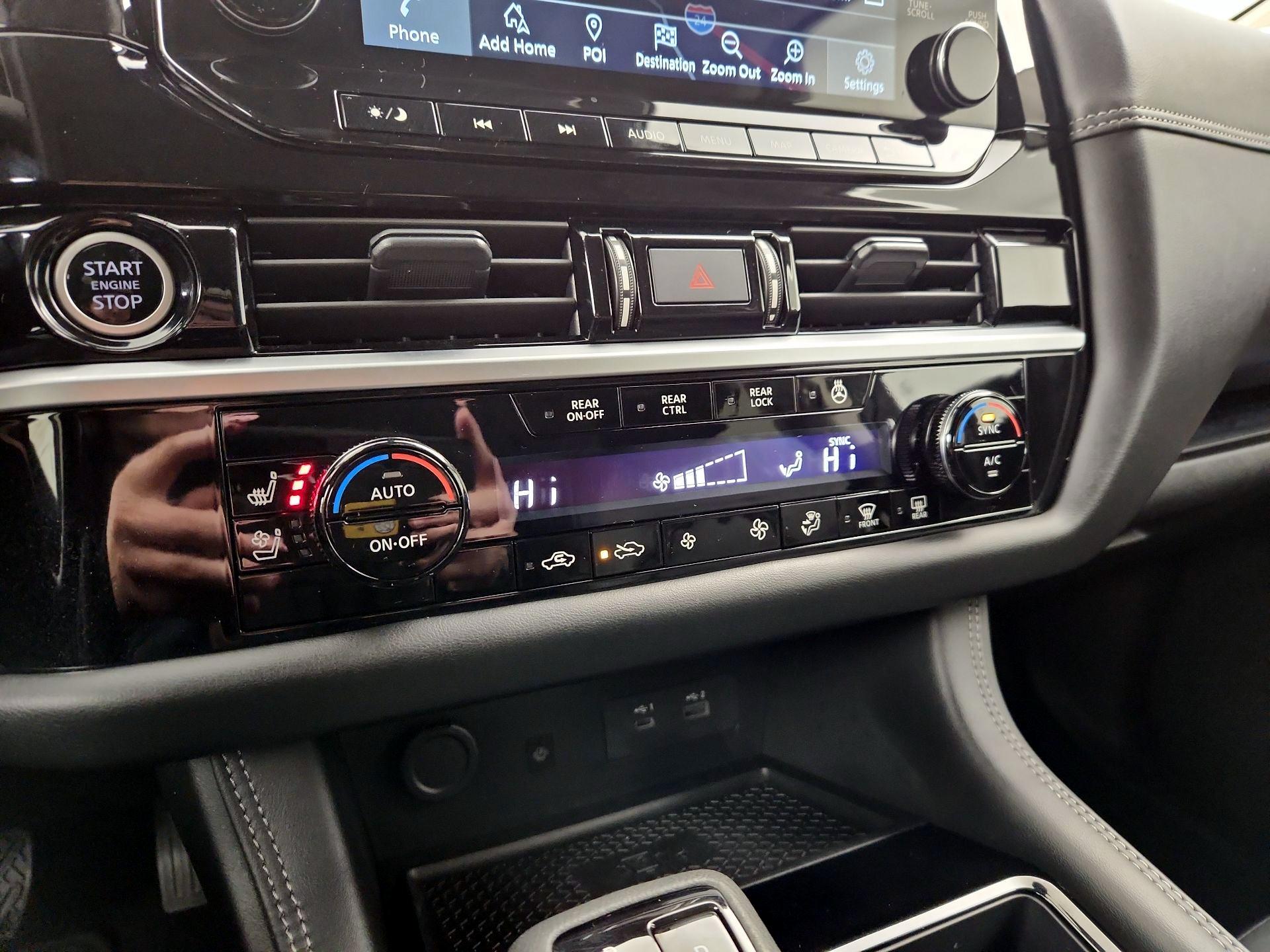 Thumbnail: 2024 Nissan Pathfinder - 17