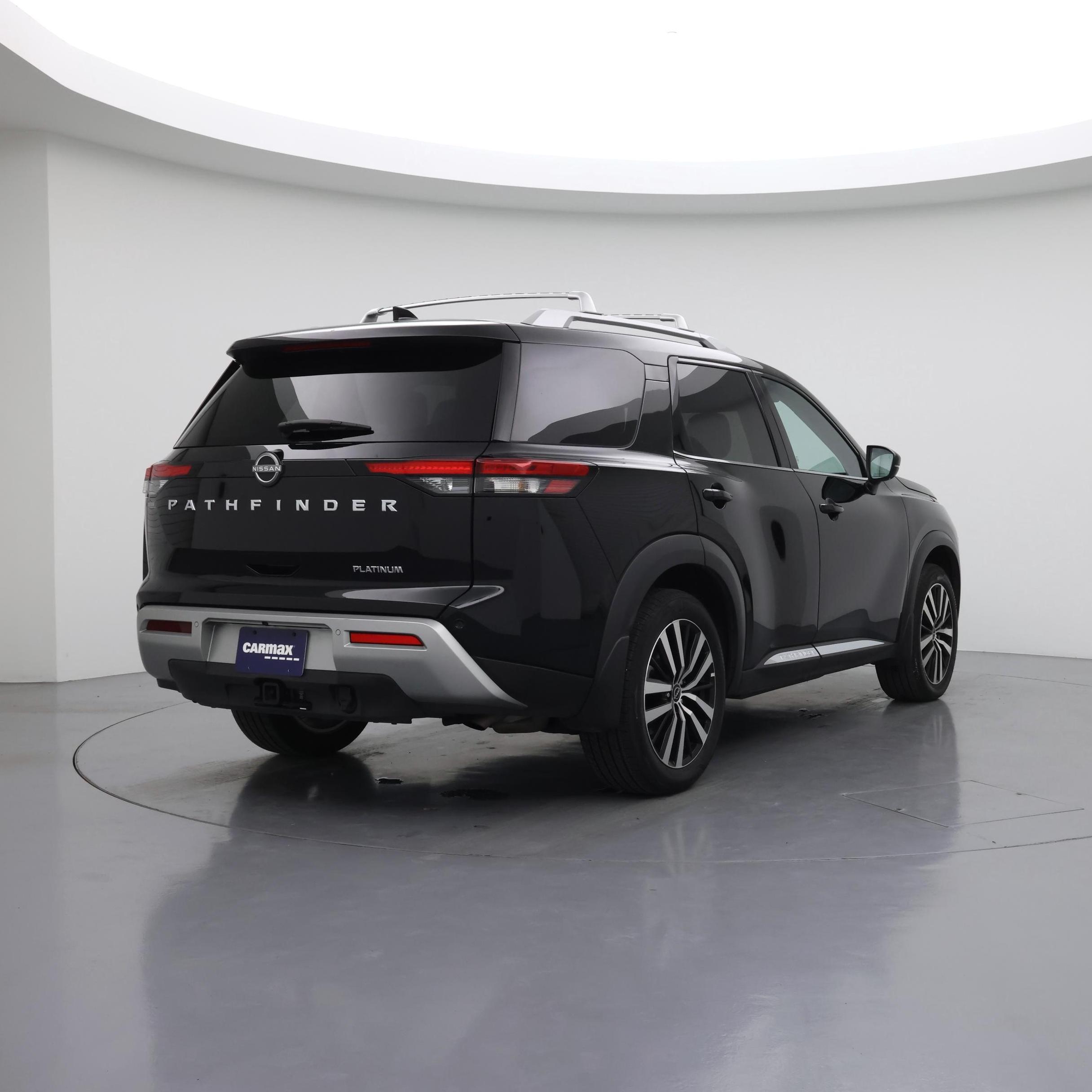 Thumbnail: 2024 Nissan Pathfinder - 8