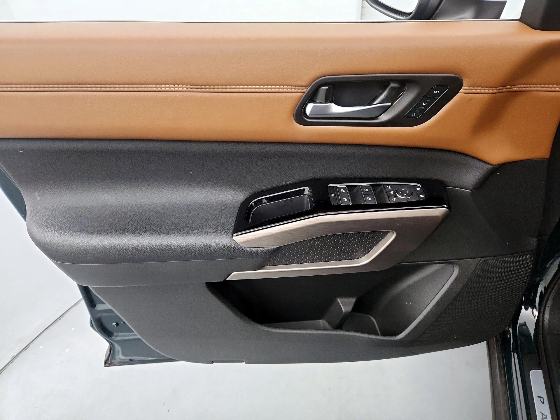 Thumbnail: 2024 Nissan Pathfinder - 12