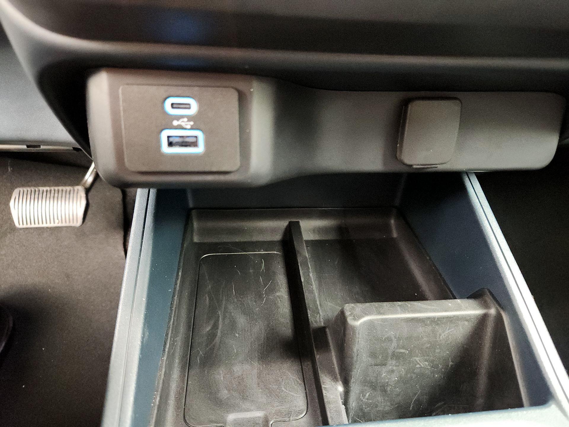 Thumbnail: 2022 Ford Maverick - 18